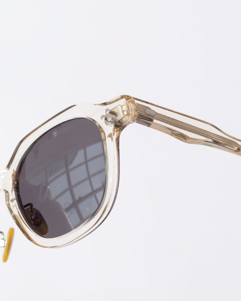 Drypond Salvi - Aged Clear/Dark Grey