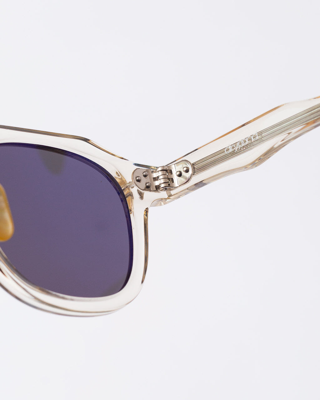 Drypond Salvi - Aged Clear/Dark Grey