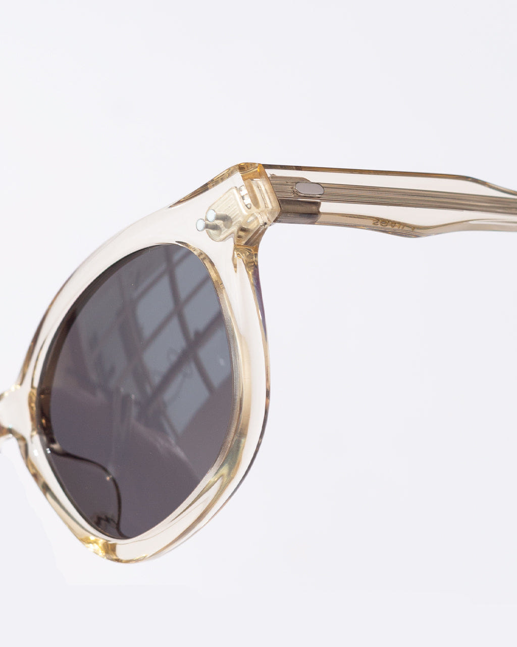 Drypond Alves II - Aged Clear/Dark Grey