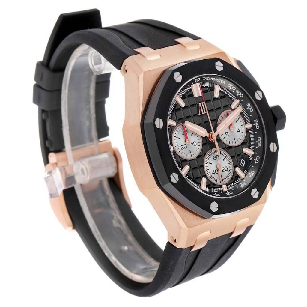 Royal Oak Offshore (Reference 26420RO.OO.A002CA.01). A 44mm rose gold automatic wristwatch with date and chronograph. 2023