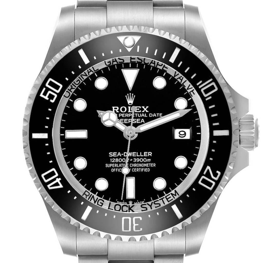 Sea-Dweller (Reference 136660). A 44mm stainless steel automatic wristwatch with date. 2022