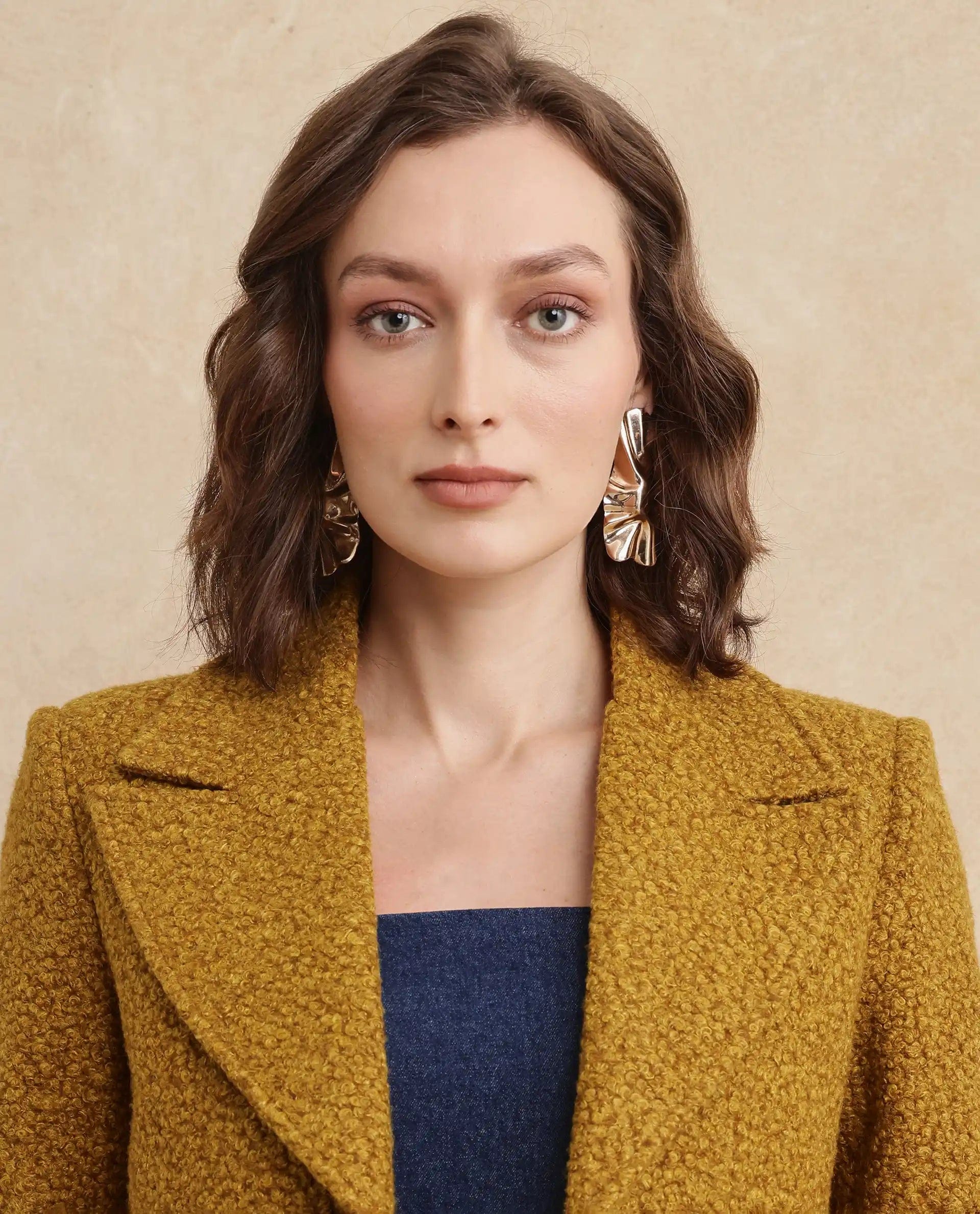 Rareism Women's Gisbor Yellow Polyester Blend Lapel Neck Plain Midi Regular Fit Jacket