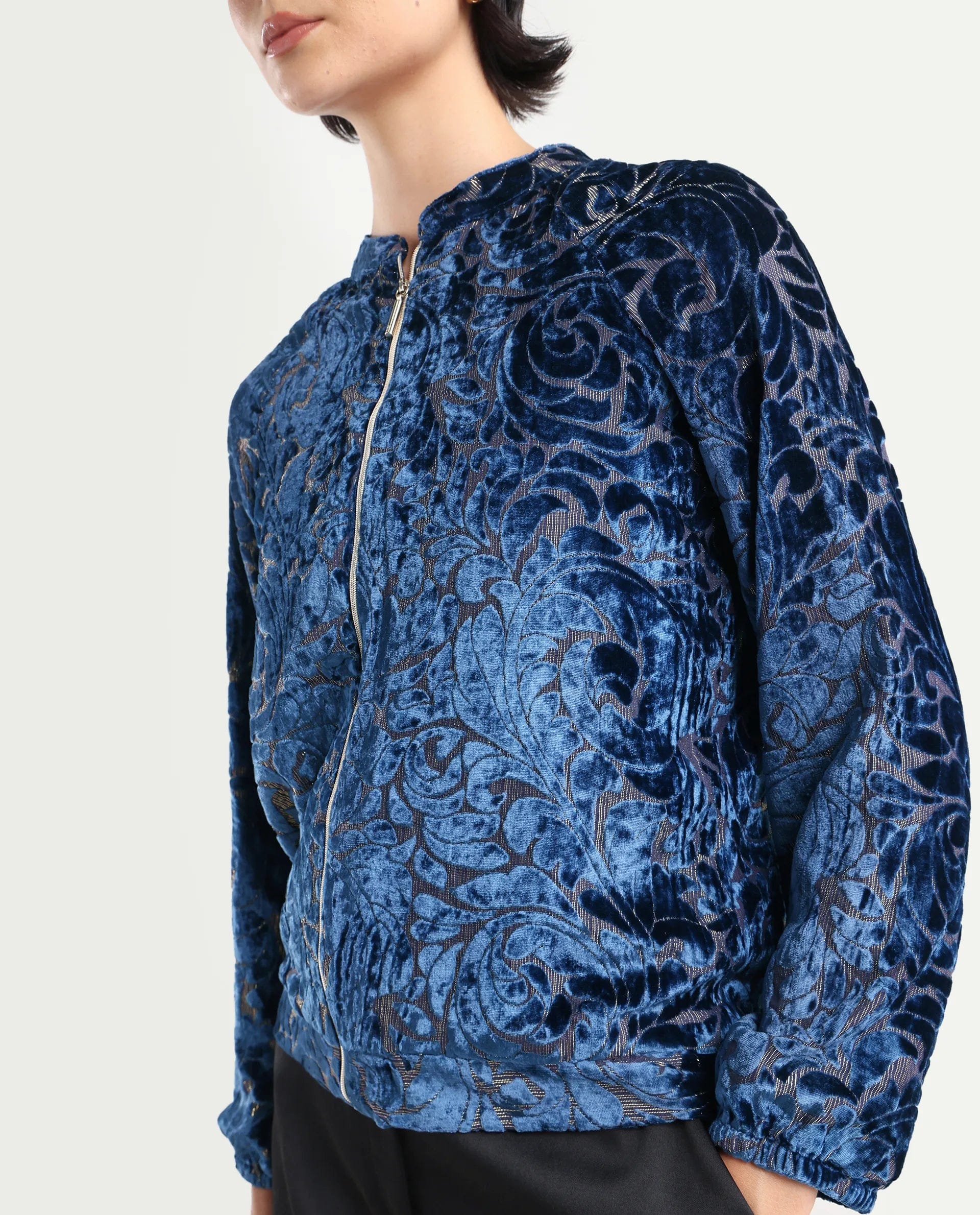 Rareism Women's Lopper Purple Polyester Blend Mandarin Collar Abstract Print Raglan Sleeve Regular Fit Jacket