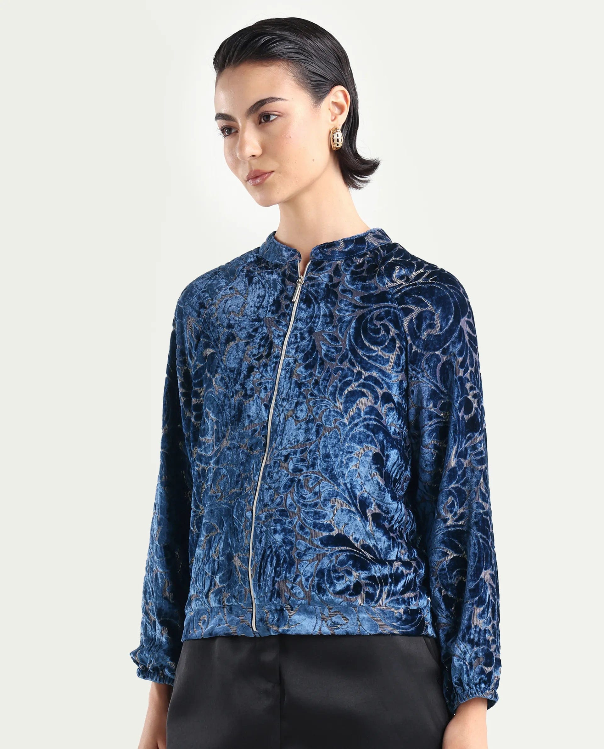 Rareism Women's Lopper Purple Polyester Blend Mandarin Collar Abstract Print Raglan Sleeve Regular Fit Jacket