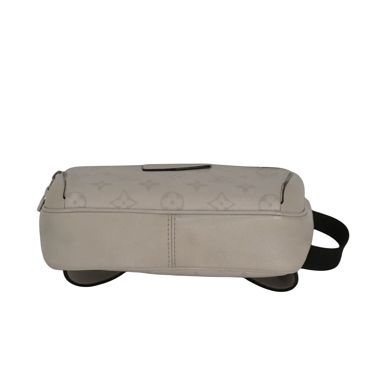 True To Sole Louis Vuitton Taiga Leather Shoulder Bag White