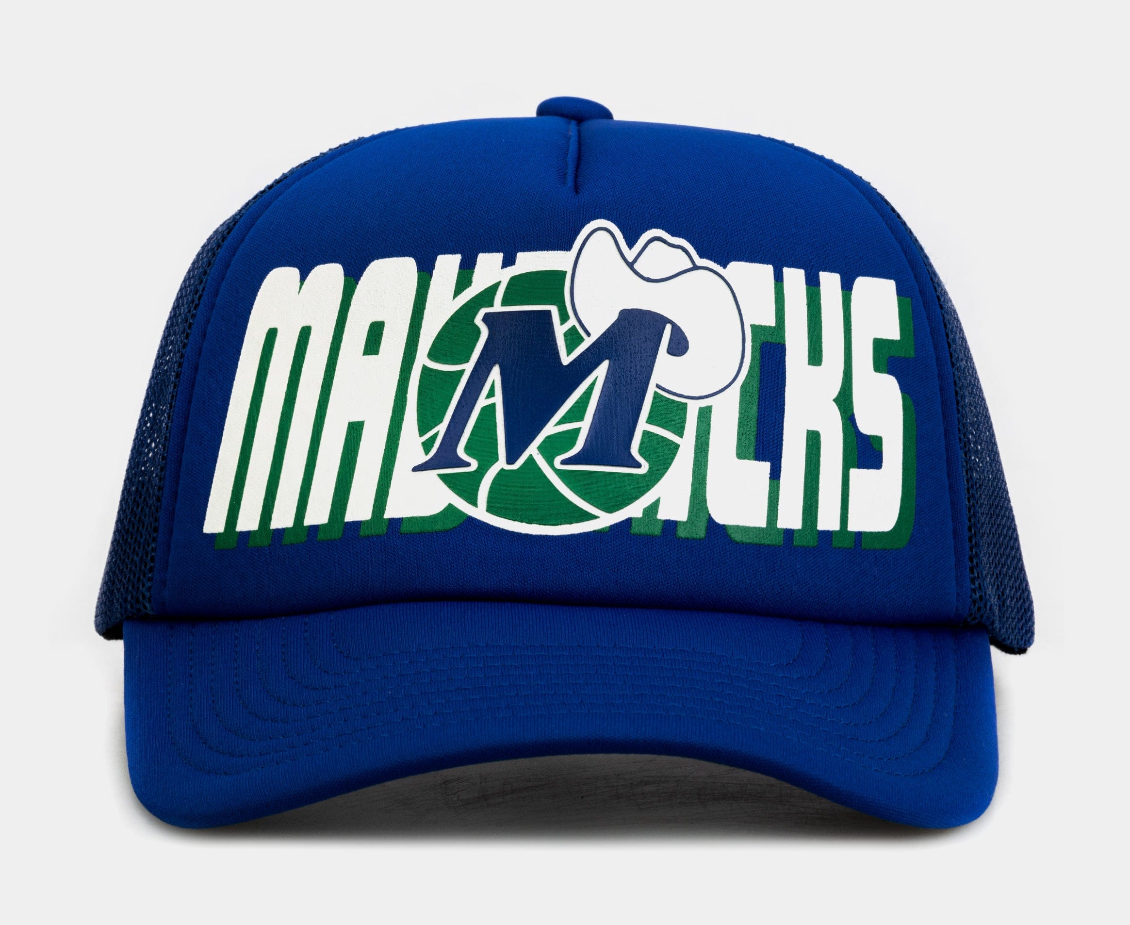 Mitchell & NESS Dallas Mavericks Billboard Trucker Mens Hats (Blue)