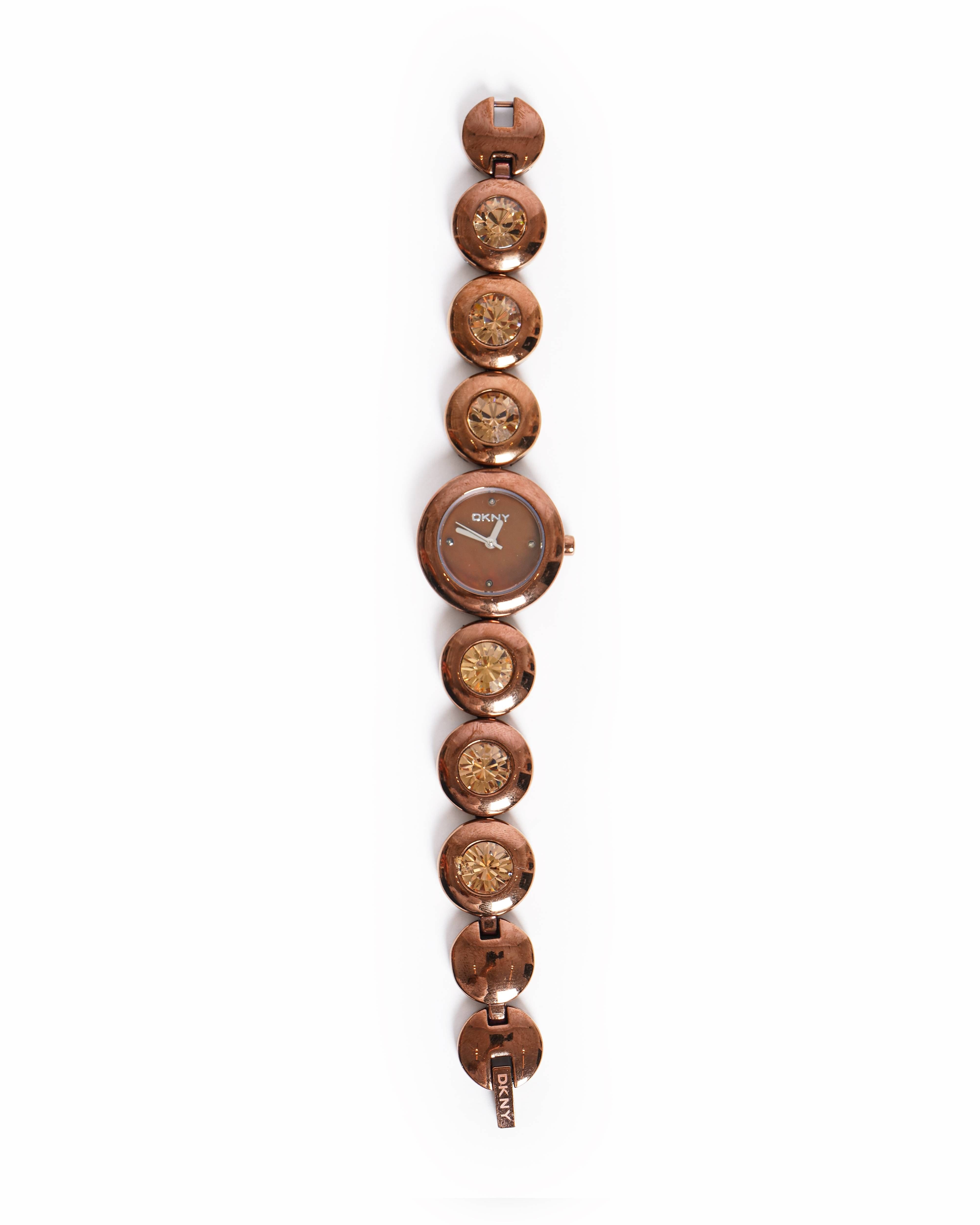 DKNY Roundabout style Quartz bracelet watch