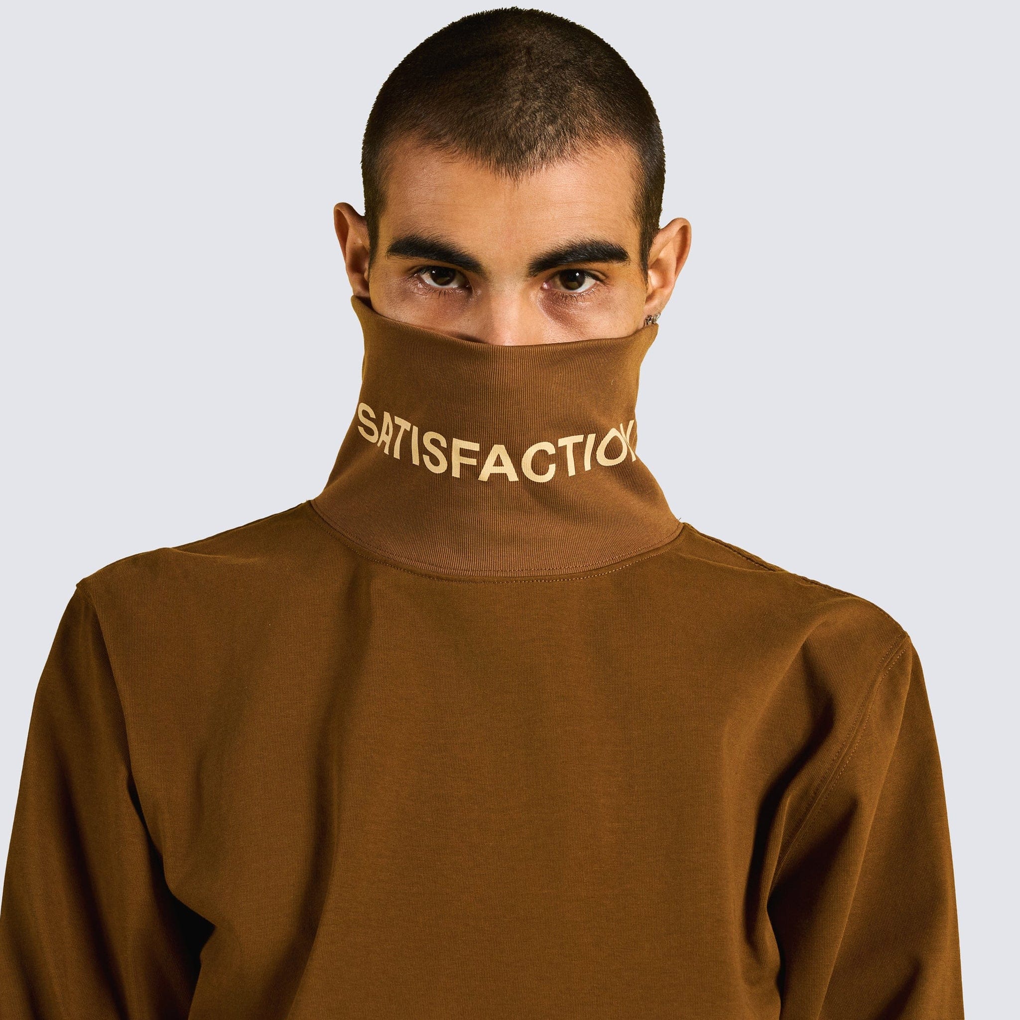 Pleasures SATISFACTION TURTLENECK (BROWN)