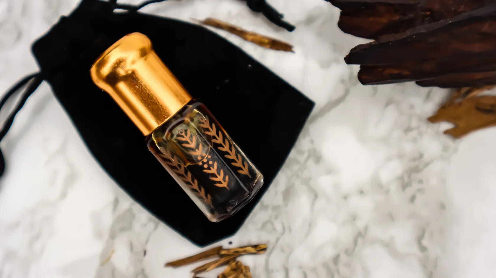 Maktoum Attar OUD Cambodian Oud Oil