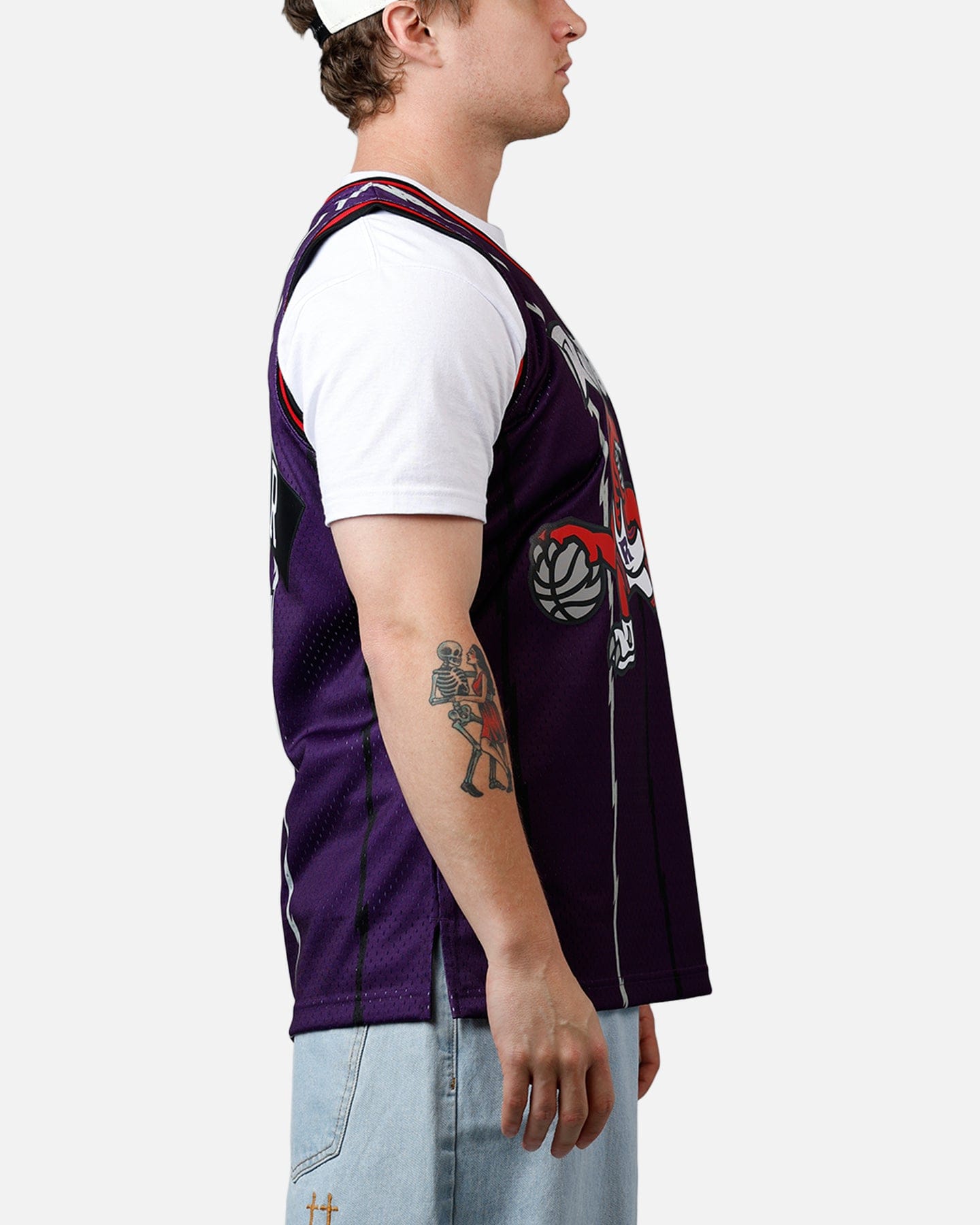 Mitchell & NESS Toronto Raptors Vince Carter '98 - '99 #15 Swingman Jersey Purple