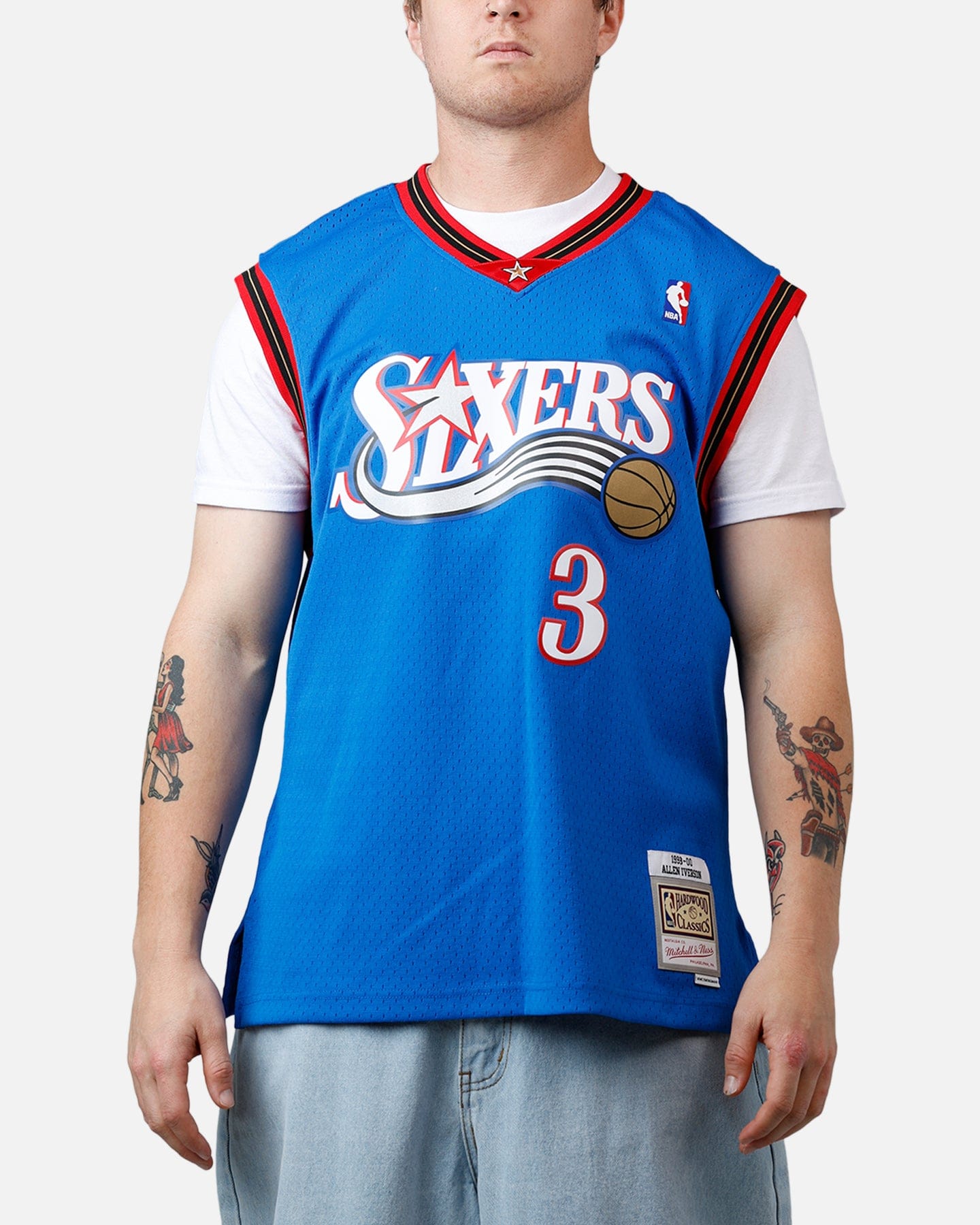 Mitchell & NESS Philadelphia 76ers Allen Iverson '99 - '00 #3 Swingman Jersey Royal
