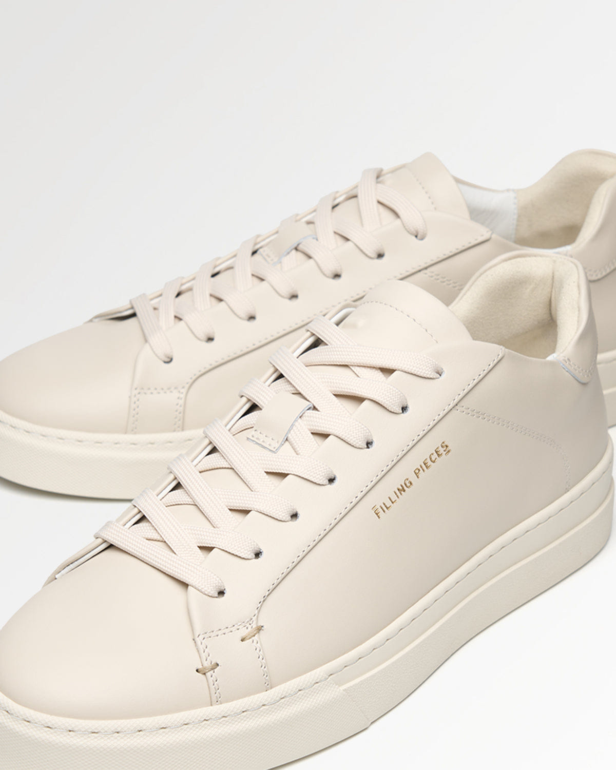 Conventional Tiebreak Core Off White