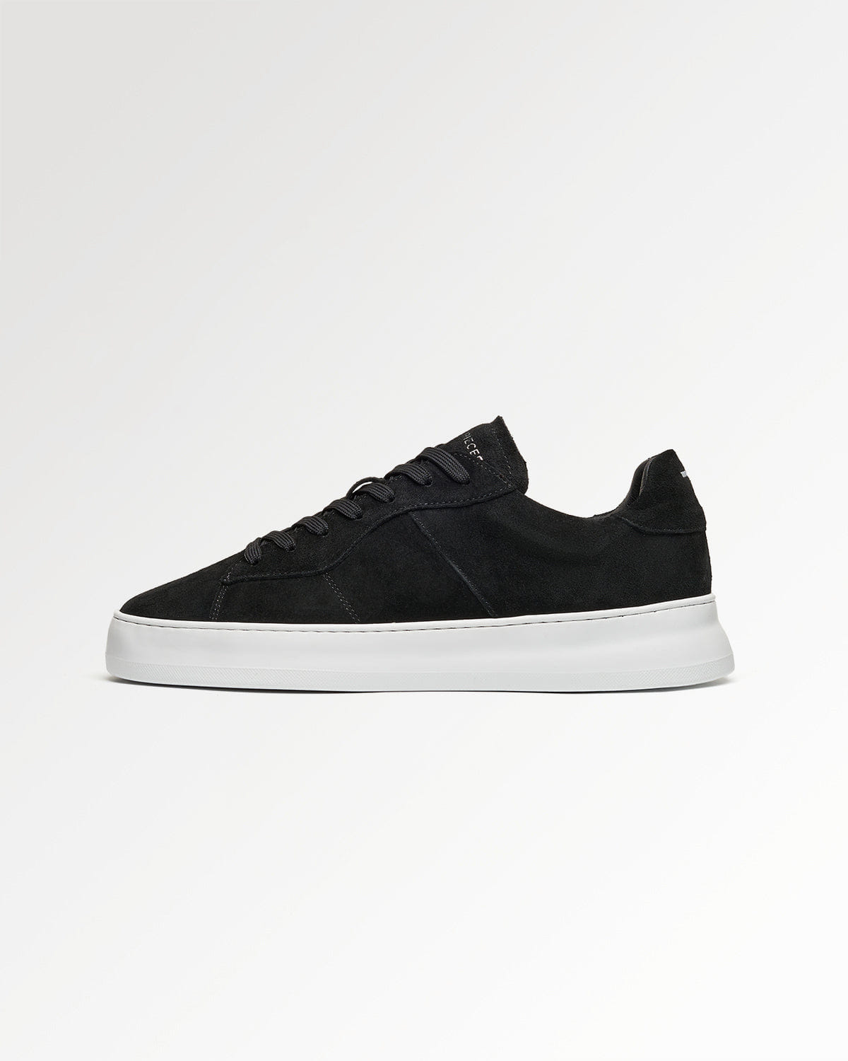 Conventional Court Suede Black