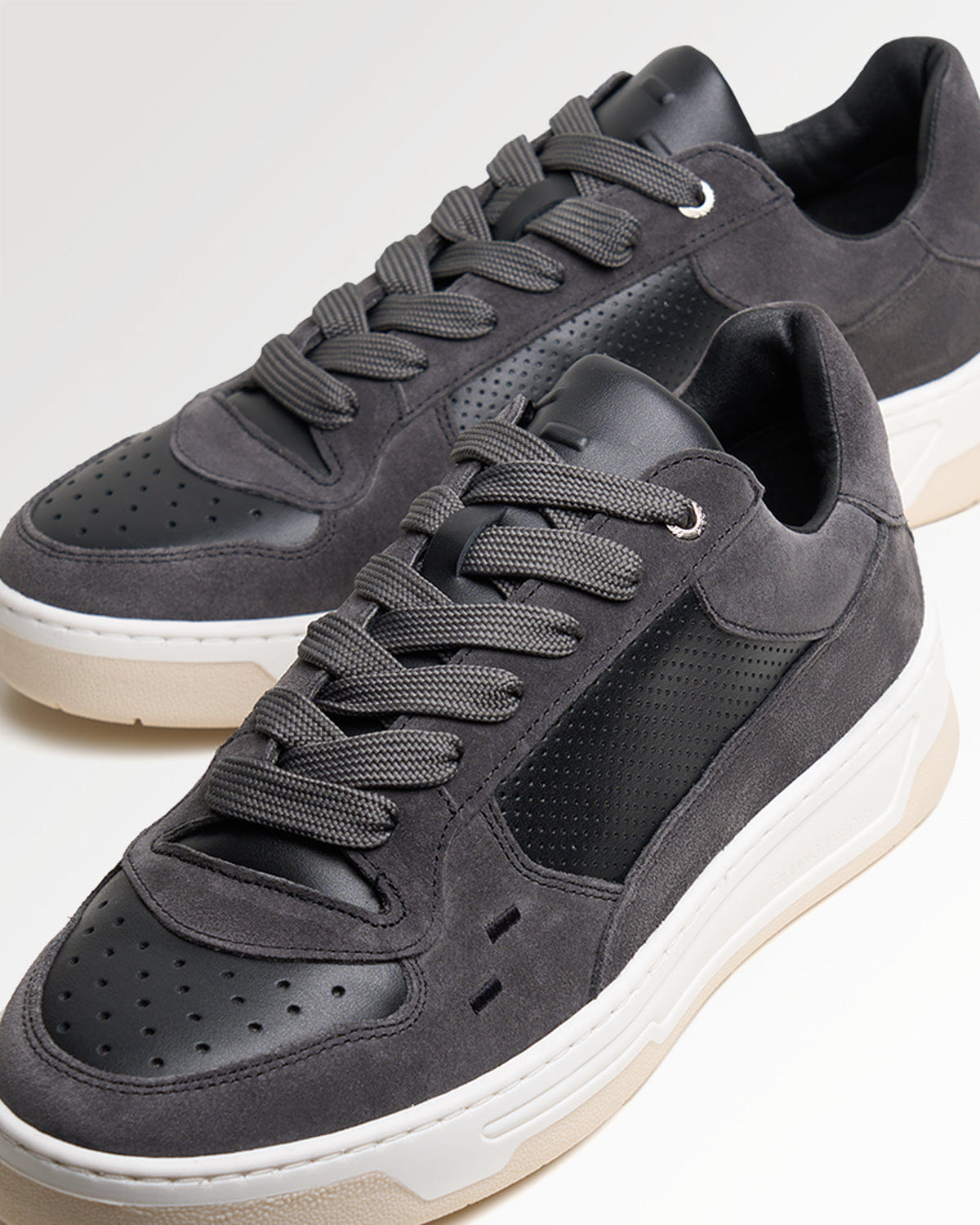Trend Maven Cruiser Neat Black / Grey