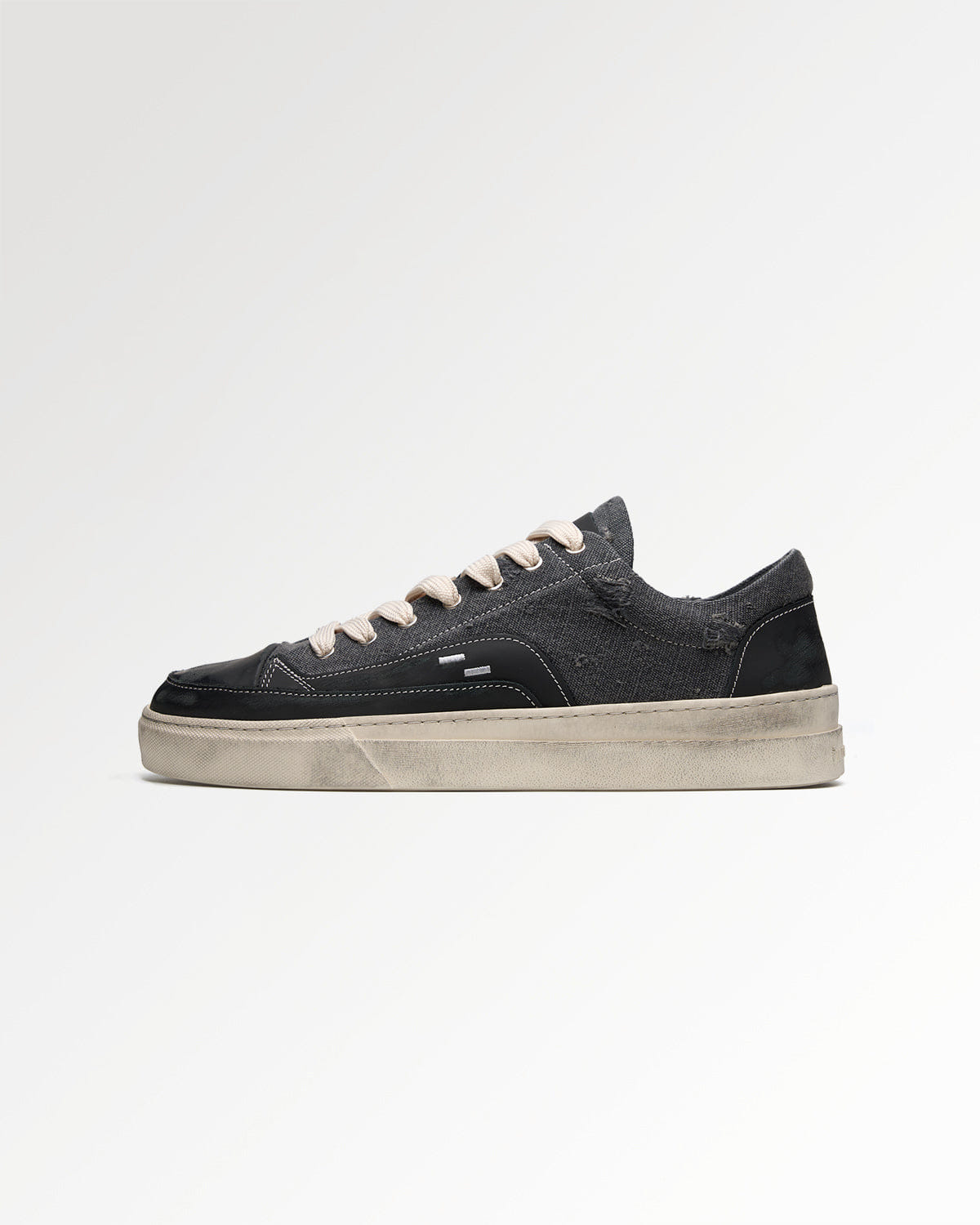 Conventional Riviera Patina Black