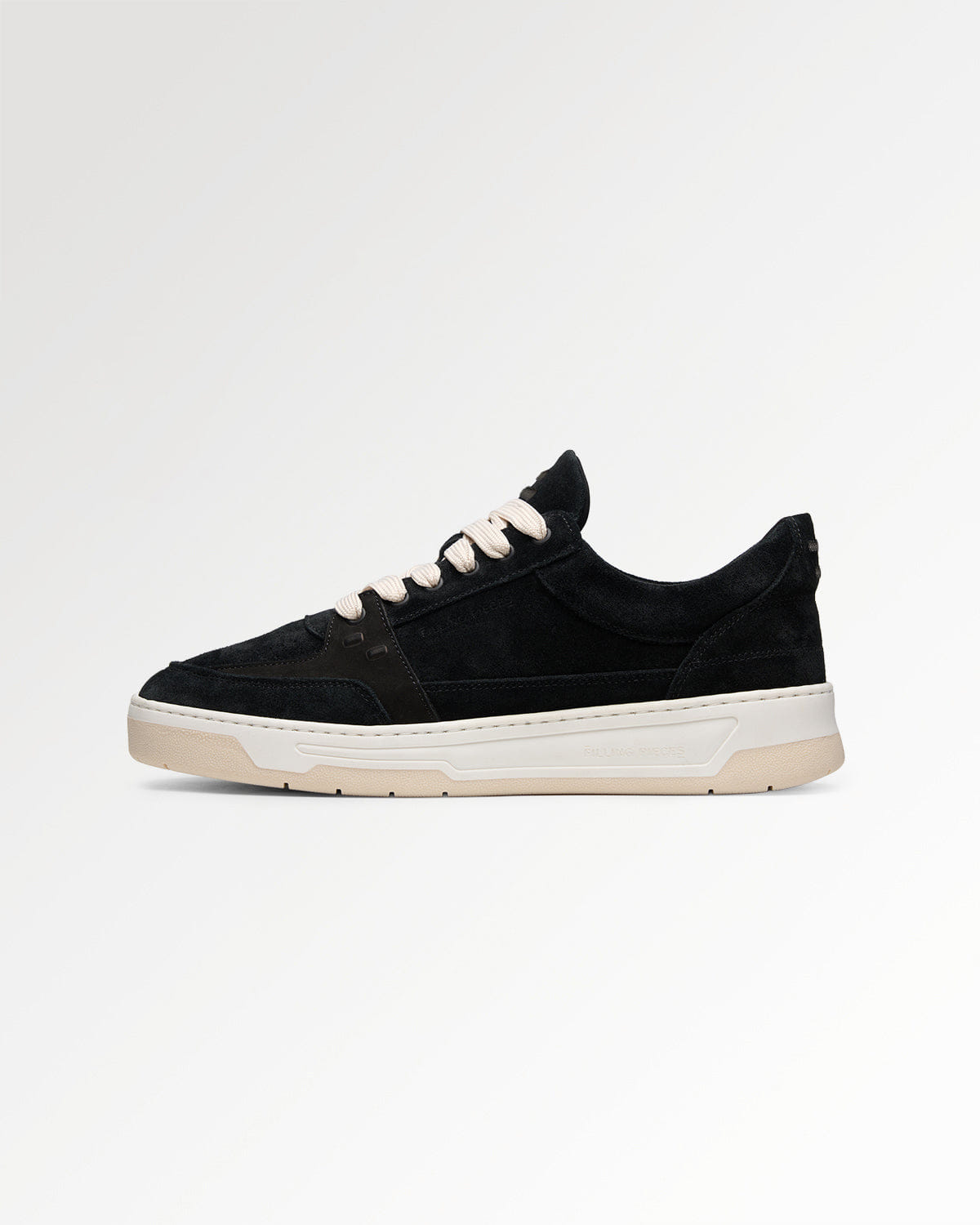 Trend Maven Low Vise Suede Black