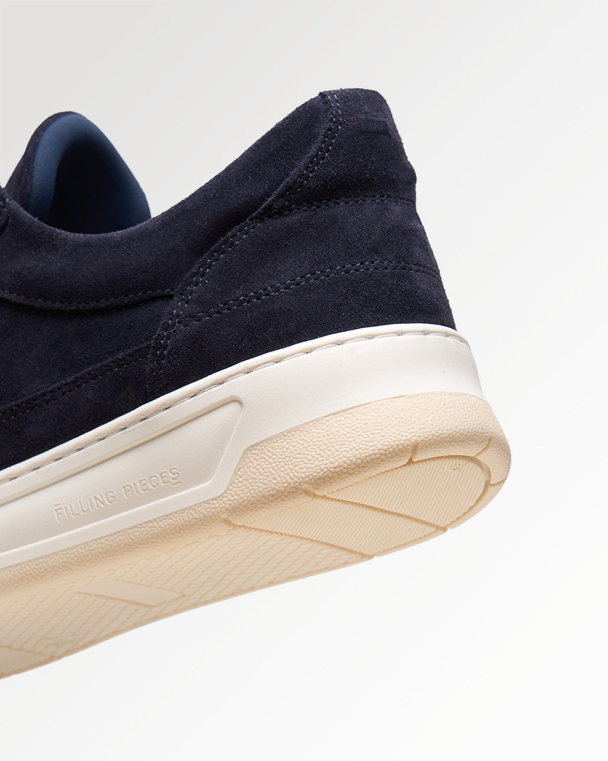 Trend Maven Low Vise Suede Navy