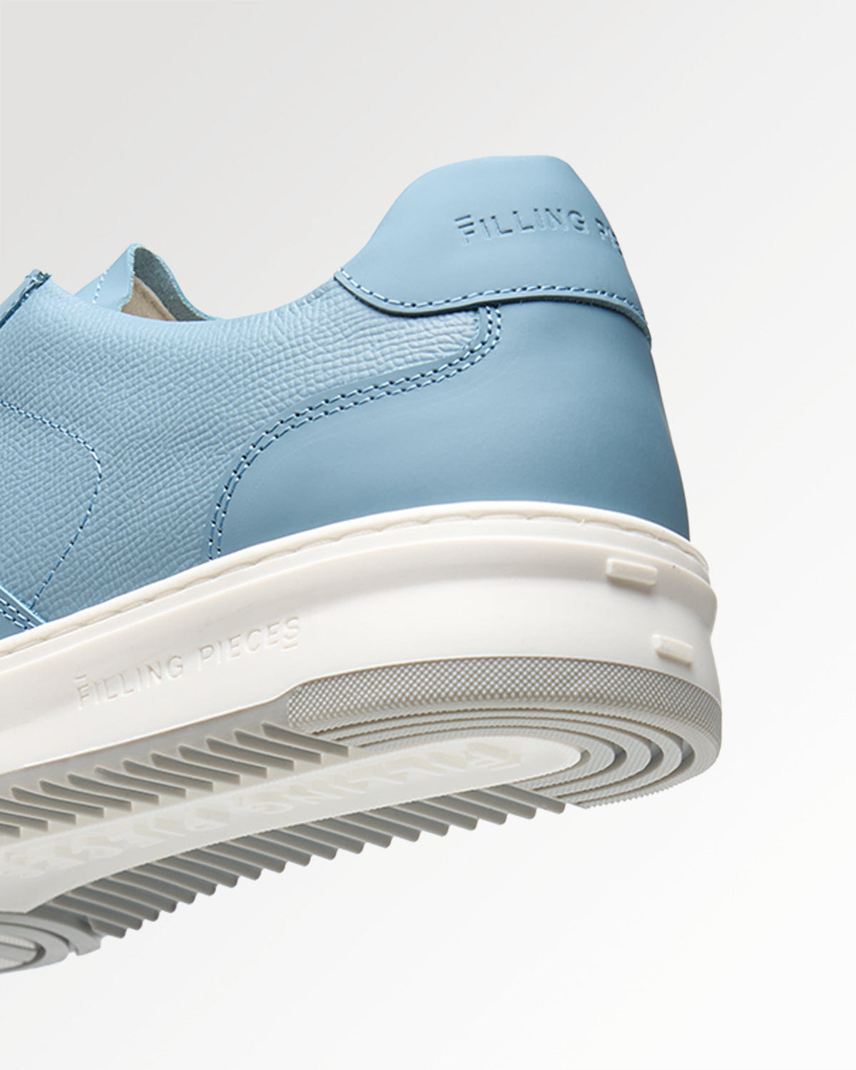 Conventional Mondo Tech Crumbs Blue