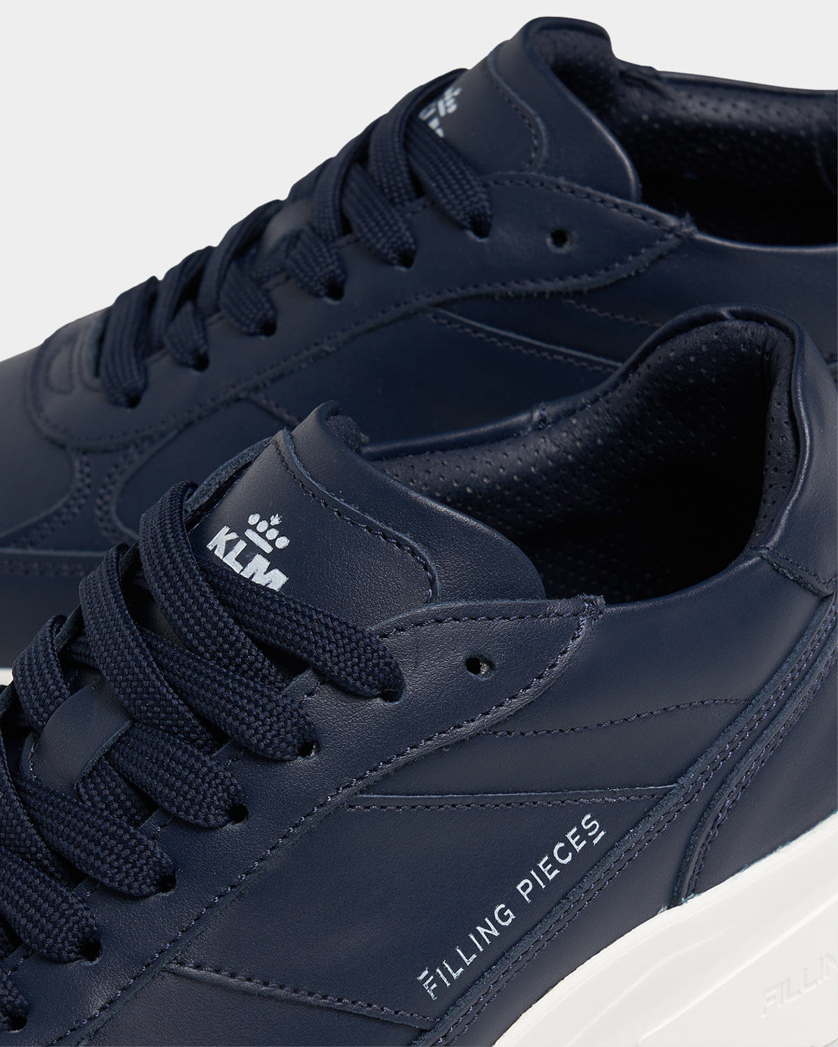 Entry Luxury KLM Jet Runner Blue / Off - White