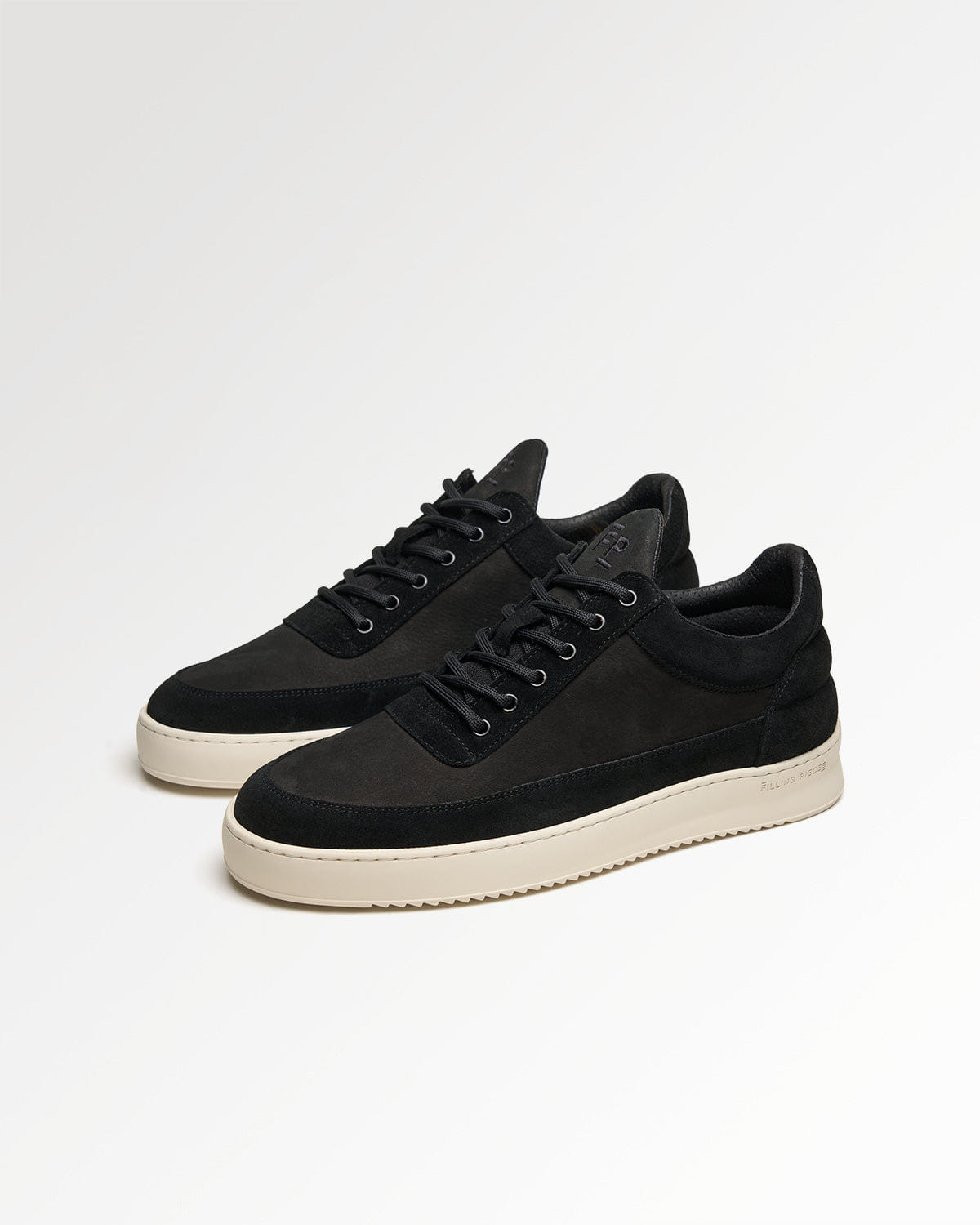 Conventional Low Top Suede Grain Black