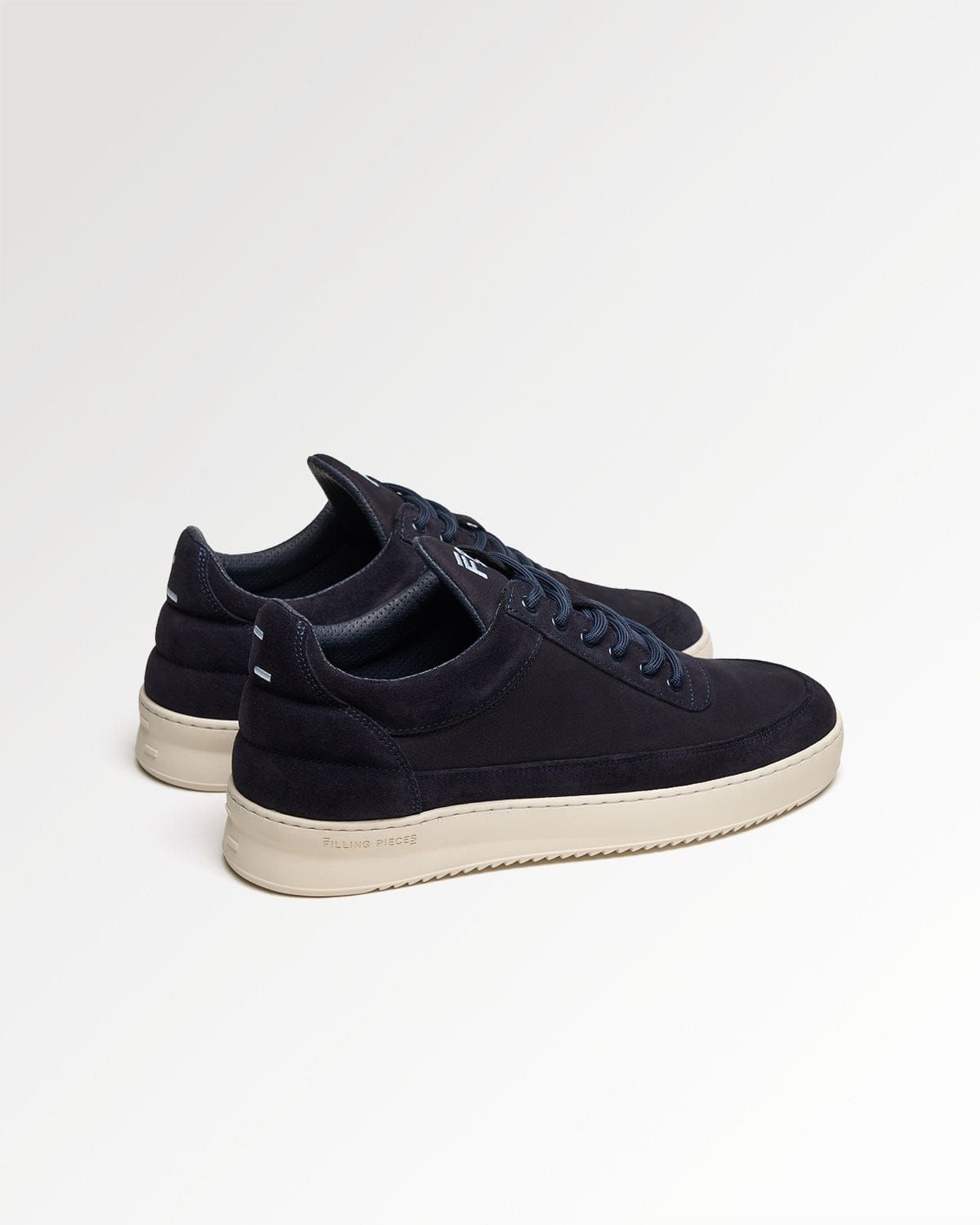 Conventional Low Top Suede Grain Navy