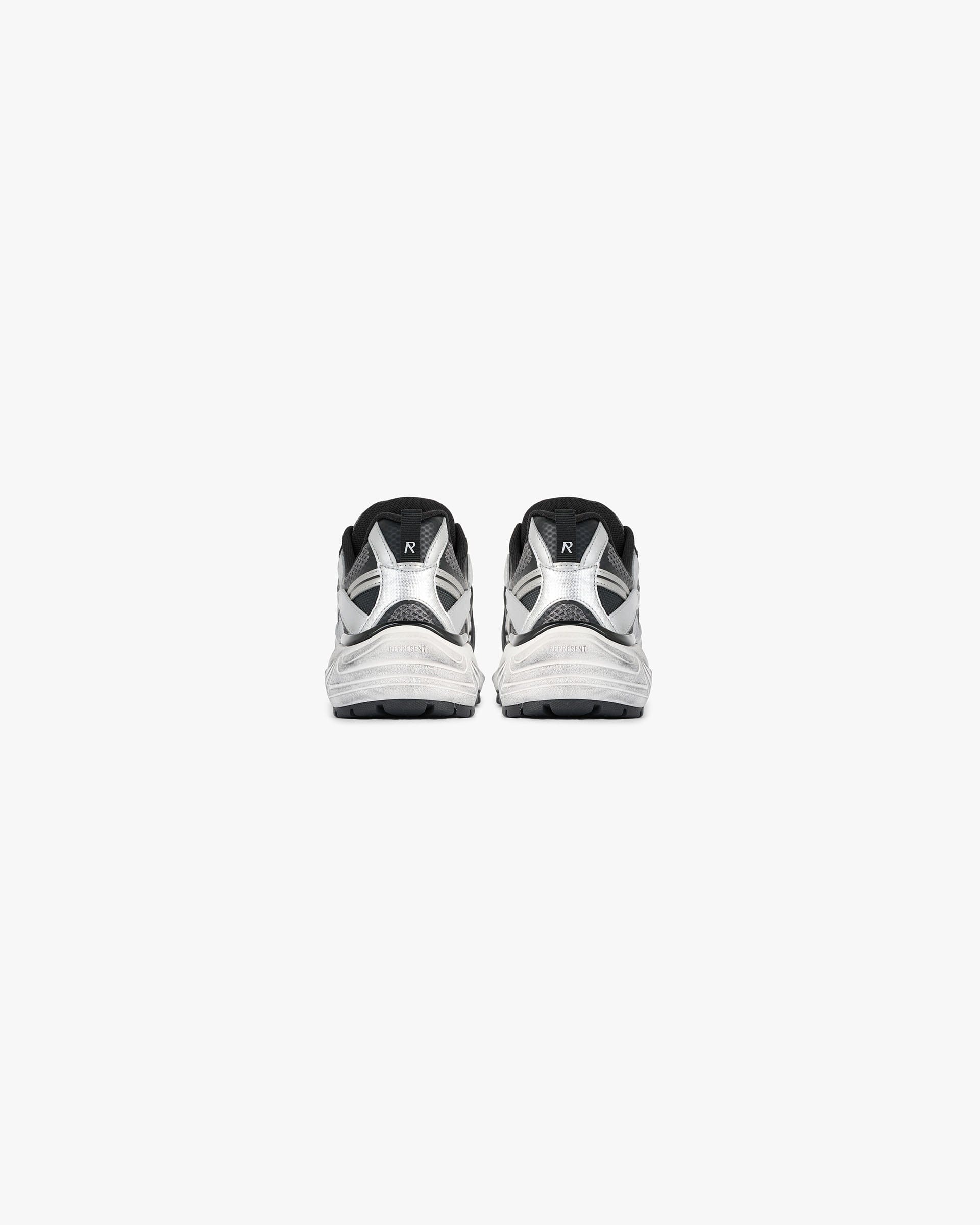 FW24 Other Storm Runner - Silver Black
