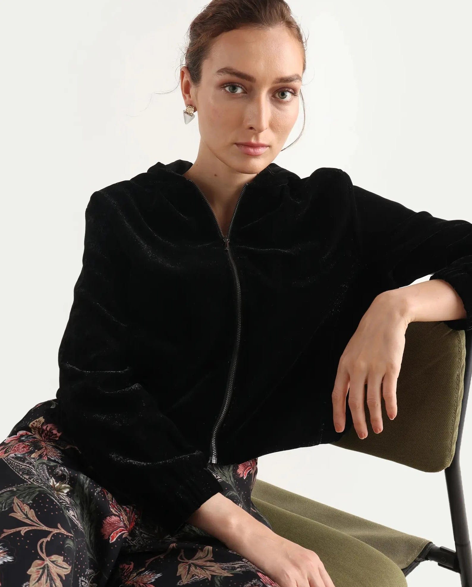 Rareism Women's Velbom - T Black Polyester Spread Collar Regular Fit Jacket