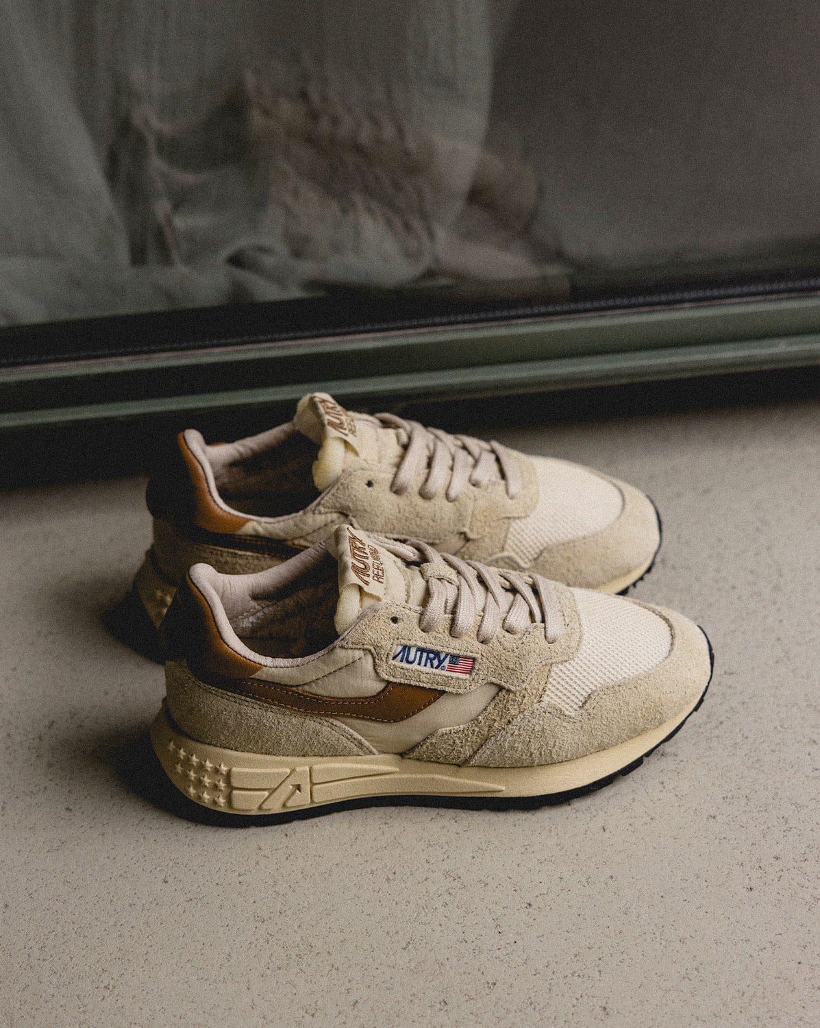 Autry Reelwind Low W *Suede / Net*