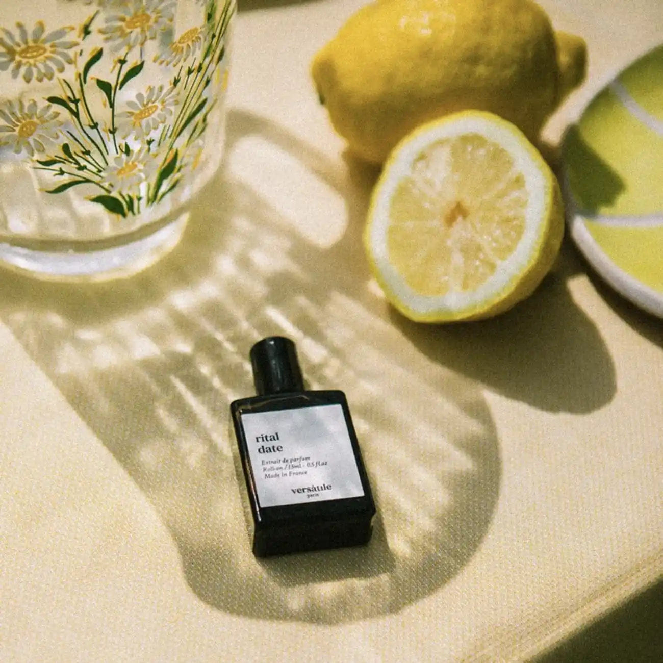 Versatile Paris Rital Date Extrait De Parfum Roll - On