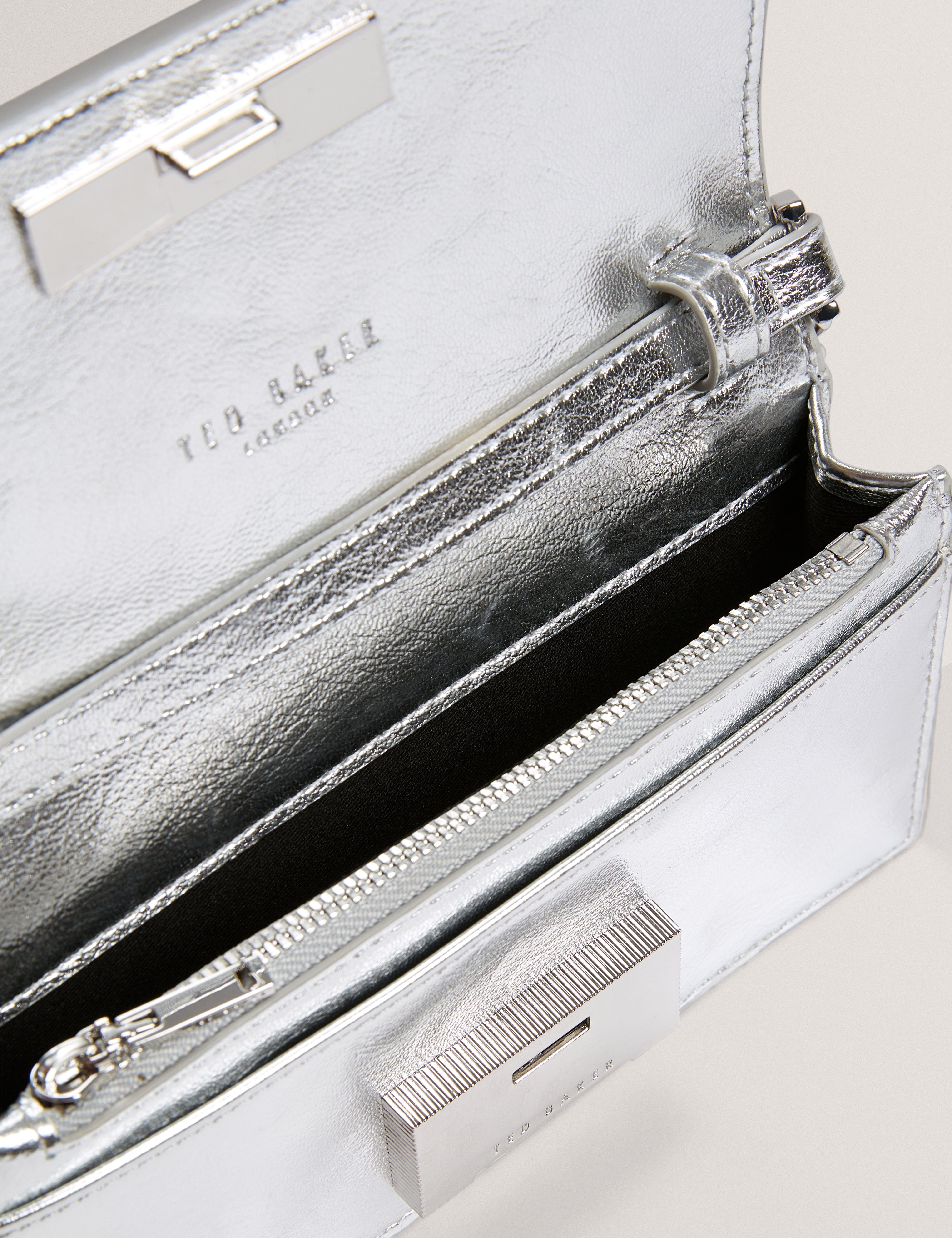 Ted Baker Mahiria Lock Detail Purse On A Chain Silver - Col