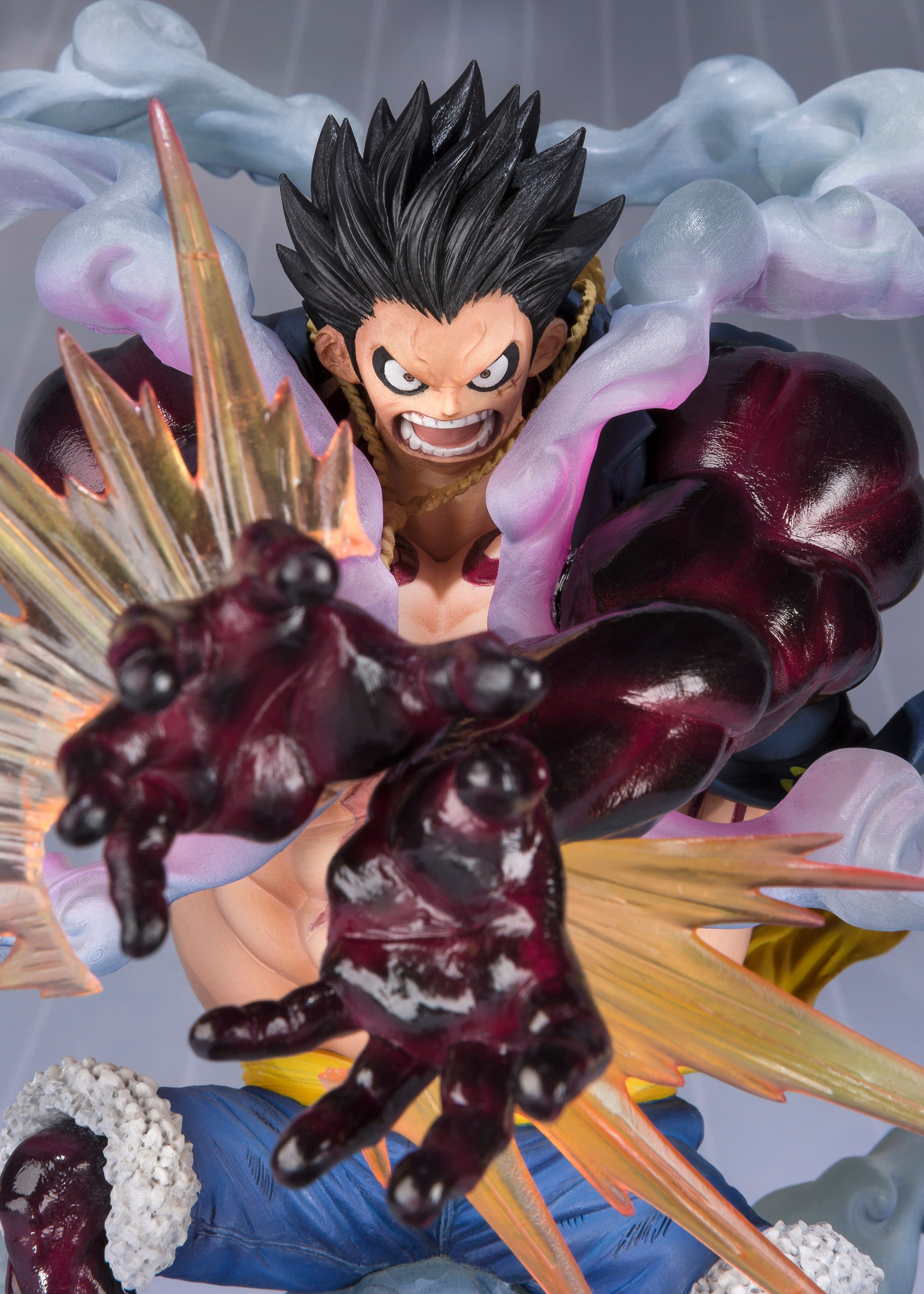 Bandai Figuarts Zero Monkey D. Luffy Gear 4 - Leo · Bazooka - ONE PIECE Statue