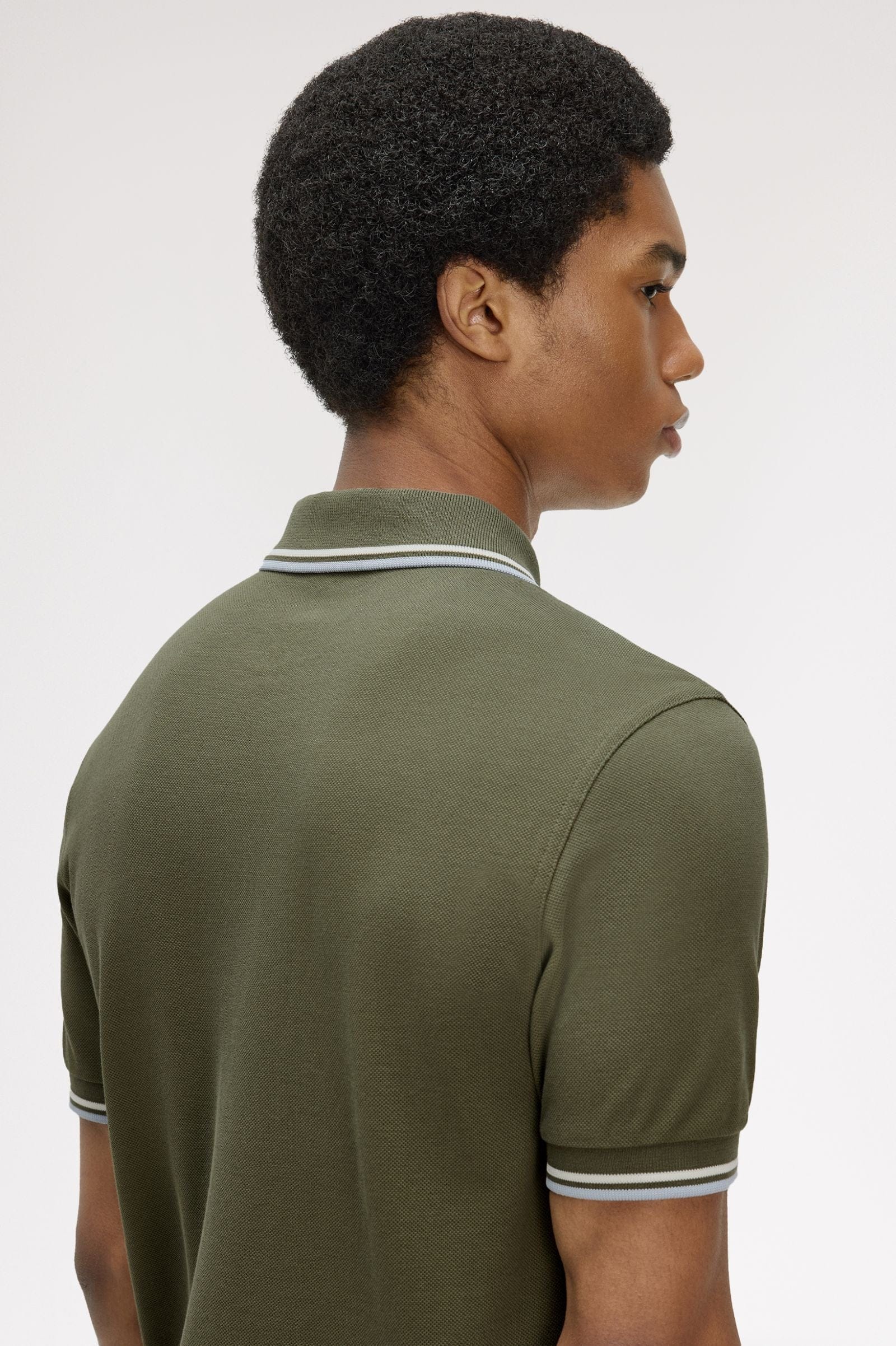 Fred Perry M3600 Twin Tip Polo - Laurel Wreath Green / Ecru / Dusky Blue