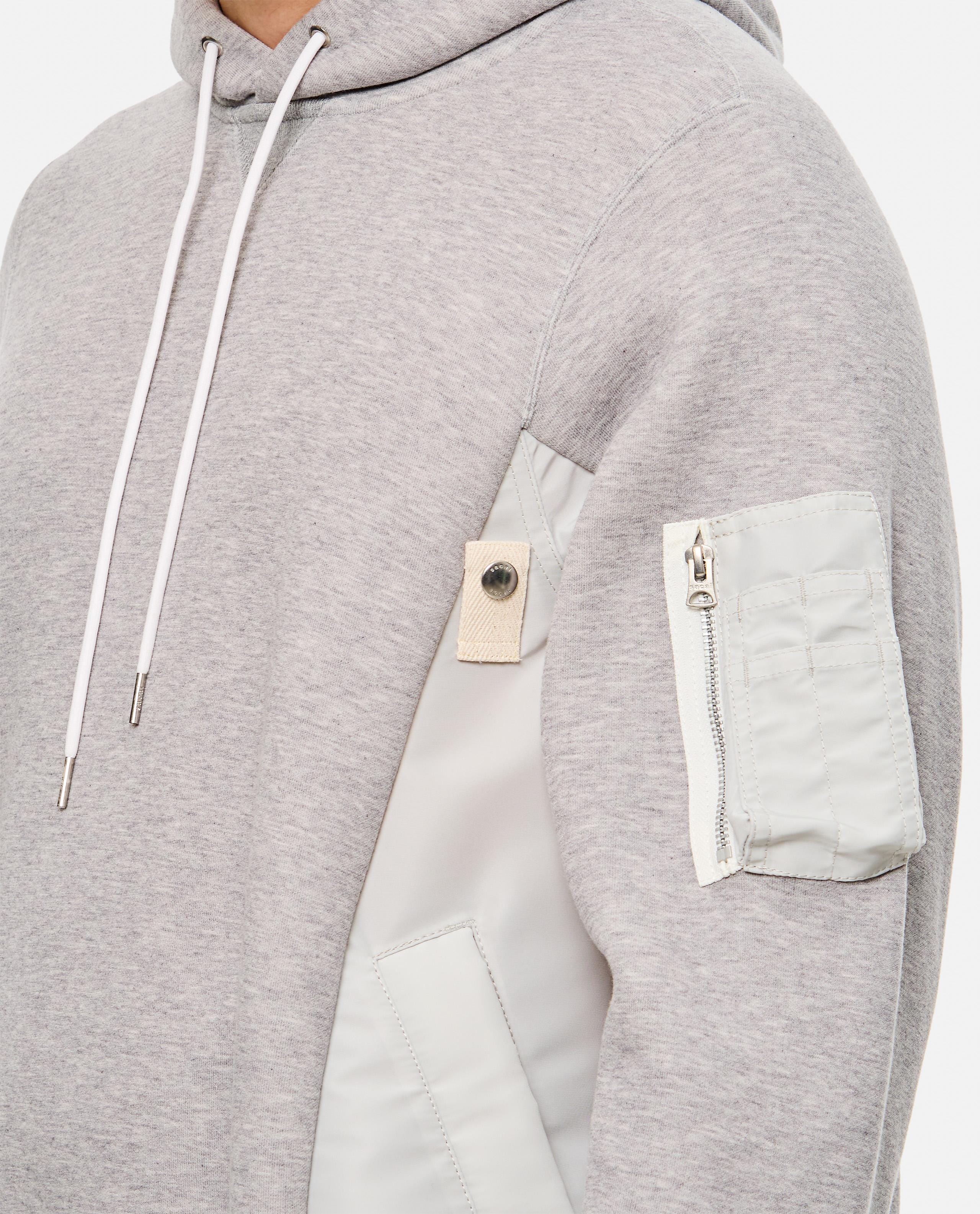 Sacai FELPA IN SPUGNA CON CAPPUCCIO IN TWILL E NYLON