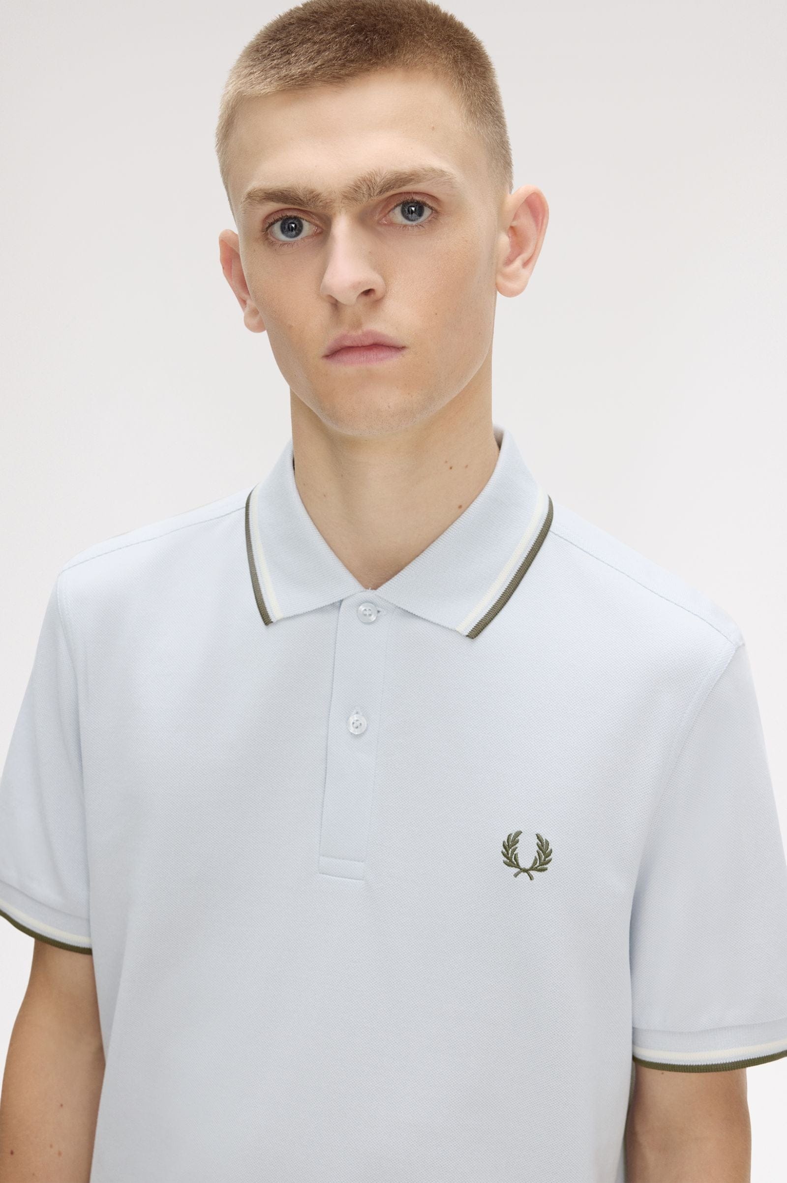 Fred Perry M3600 Twin Tip Polo - Dusky Blue / Ecru / Laurel Wreath Green