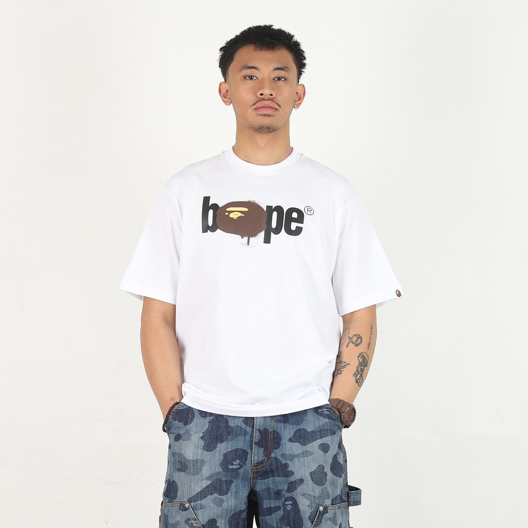 A Bathing Ape Graffiti Bape Logo Relaxed T - Shirt - White