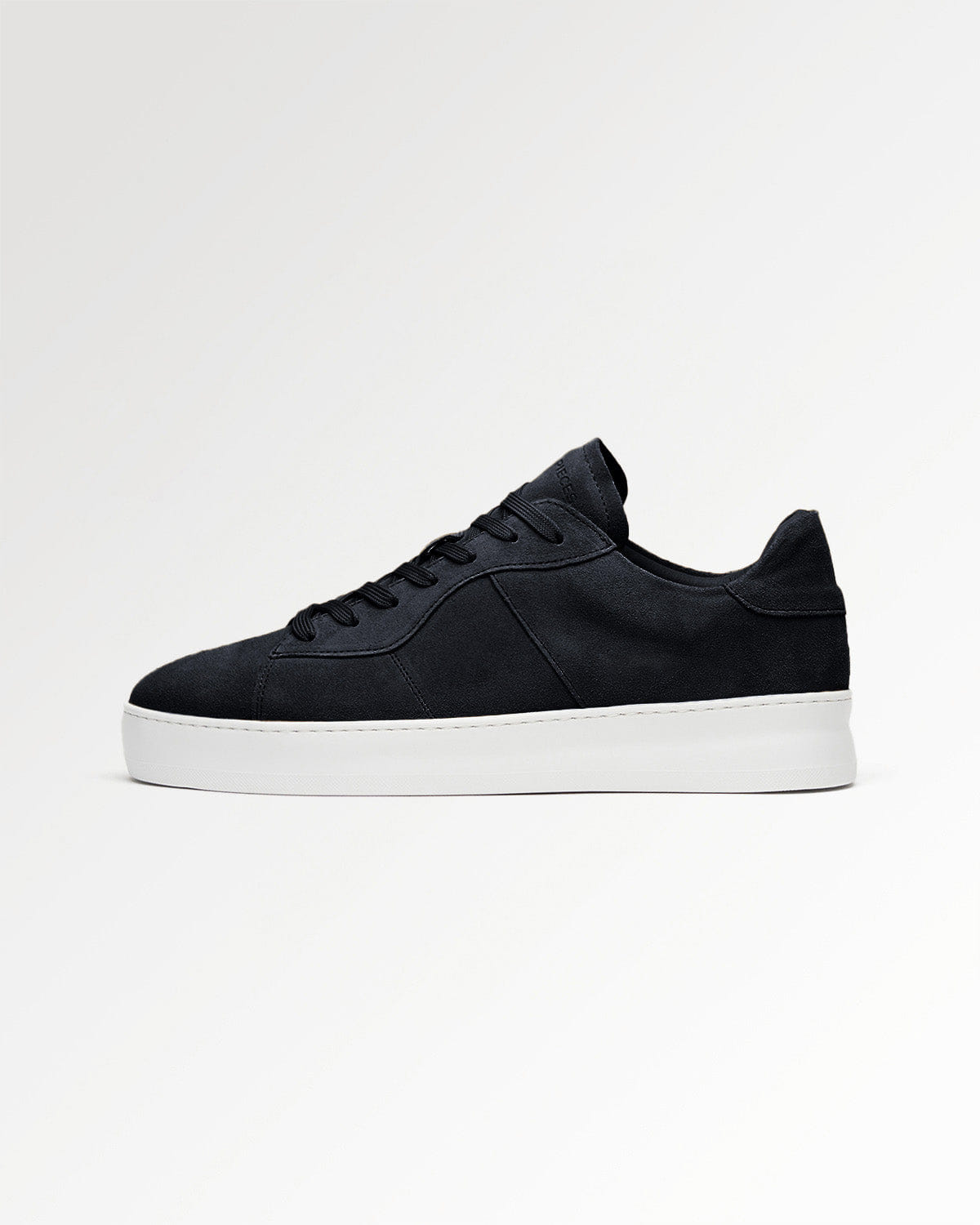 Conventional Court Suede Navy