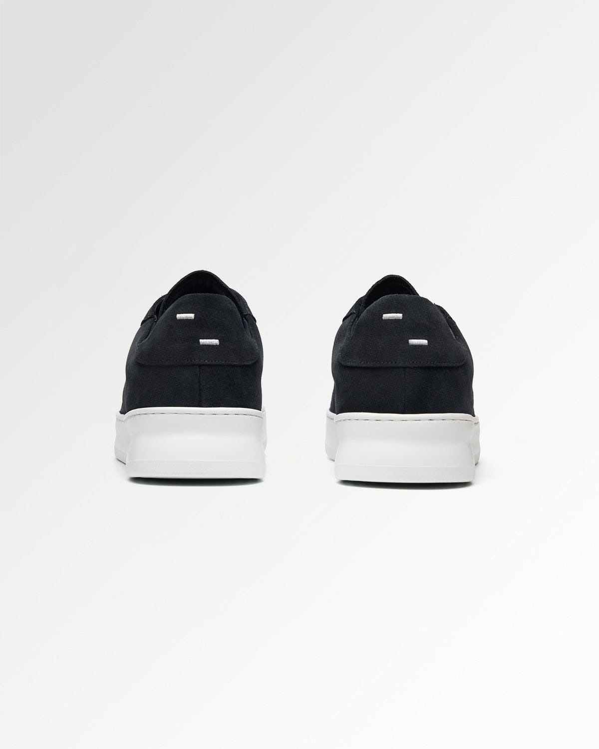 Conventional Court Suede Navy