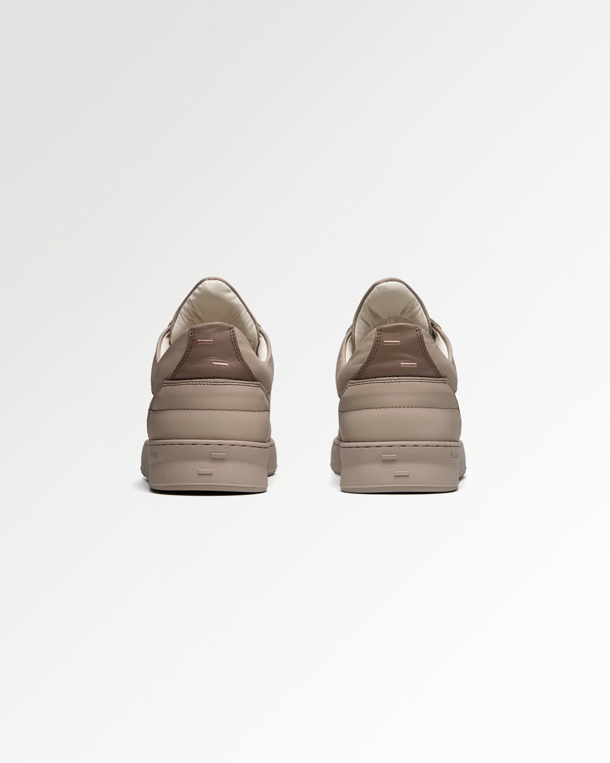 Conventional Low Top Tech Crumbs Pure