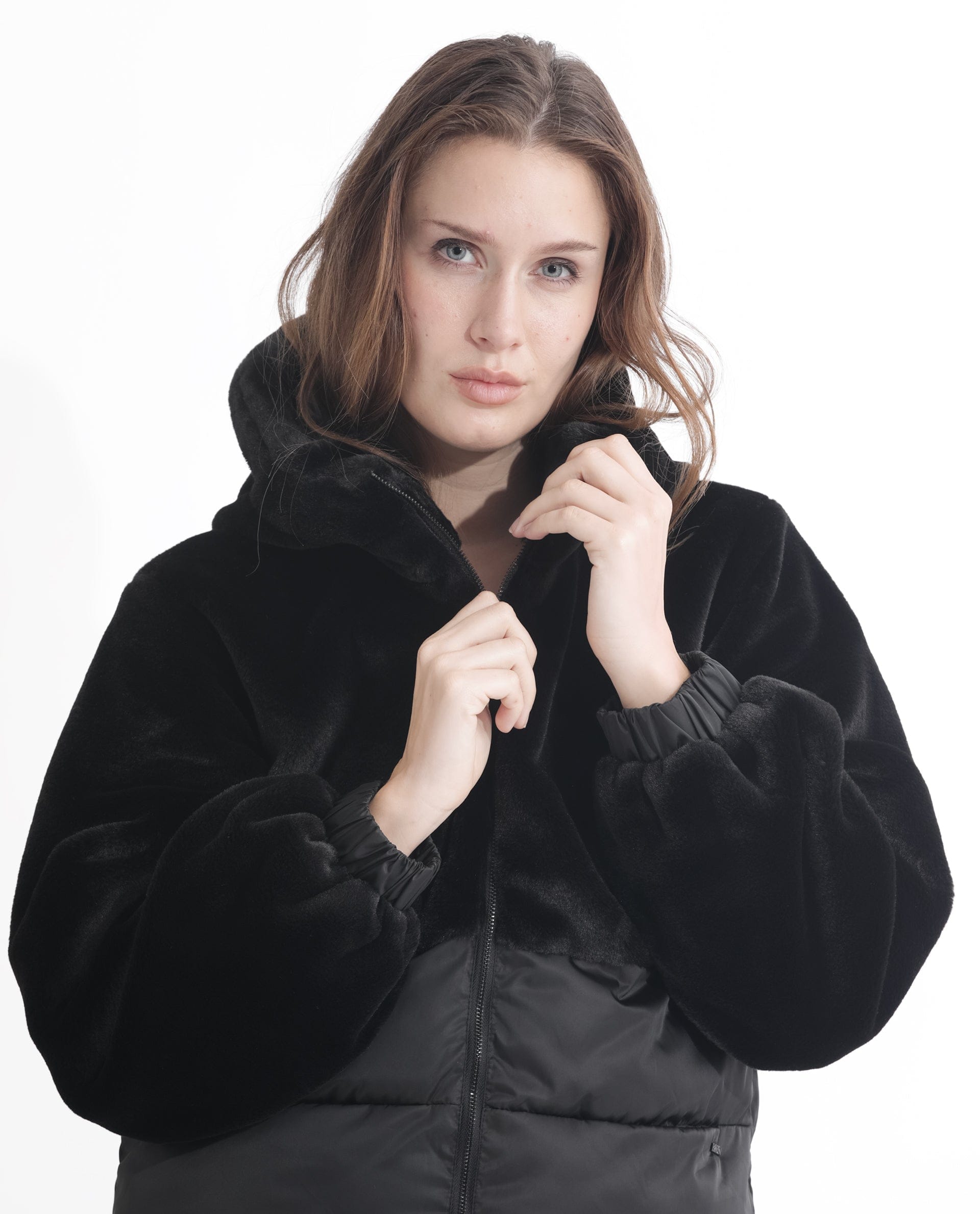 Rareism Women's Stelar Black Polyester Hooded Plain Regular Fit Jacket