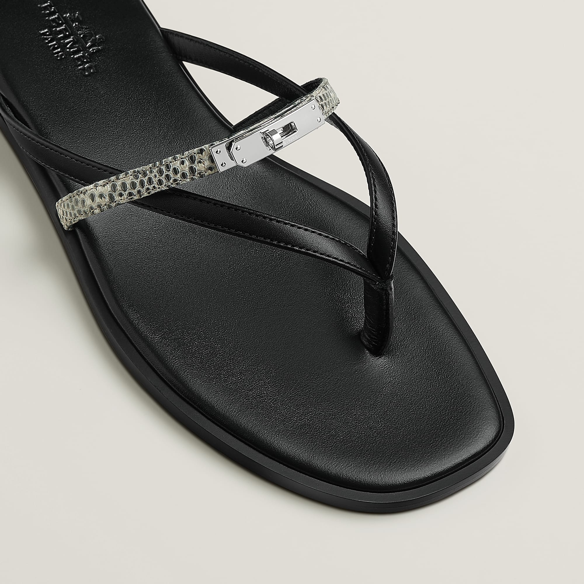 Hermès Miss sandals Noir / Ombre