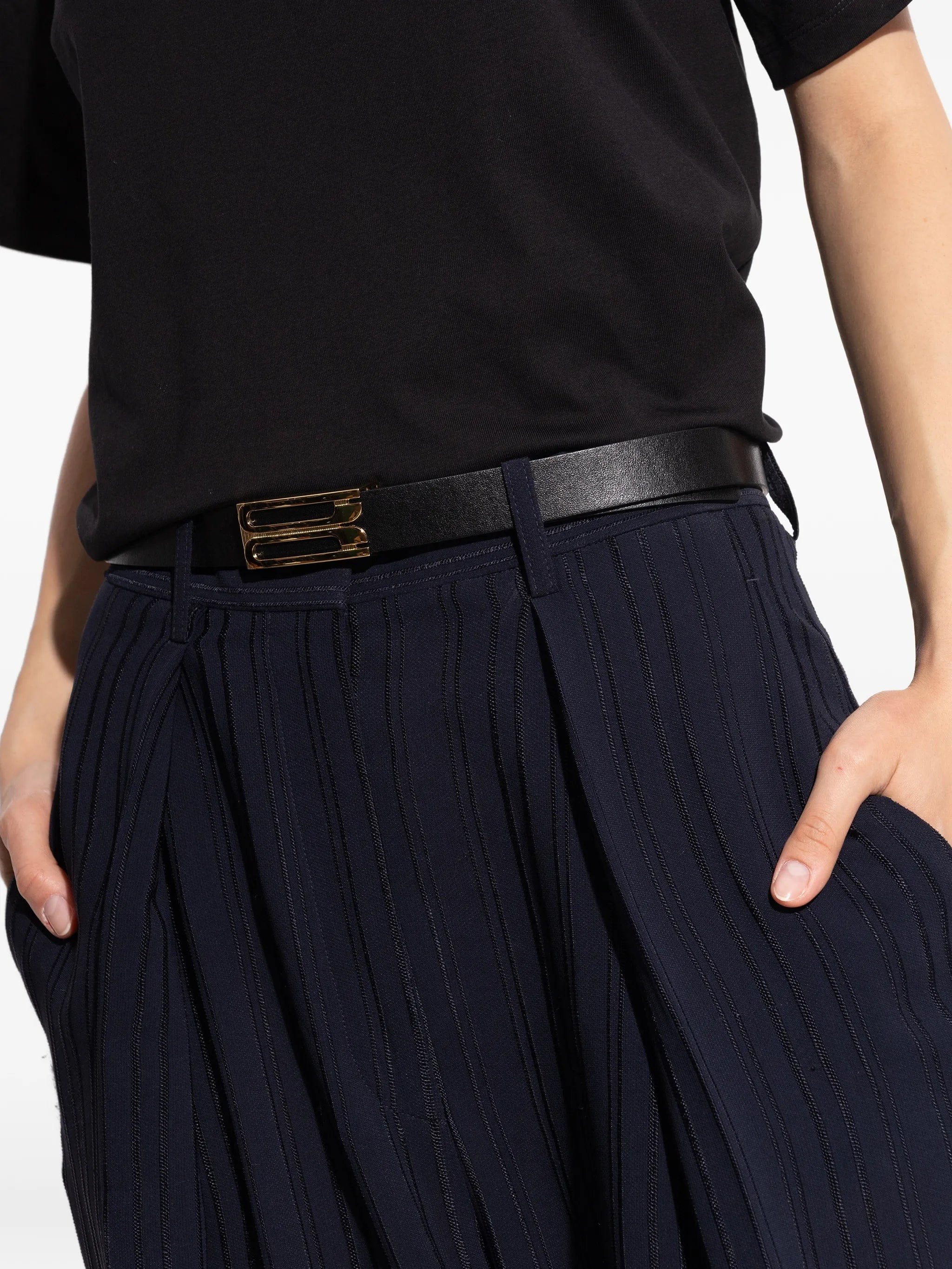 Victoria Beckham logo - buckle belt