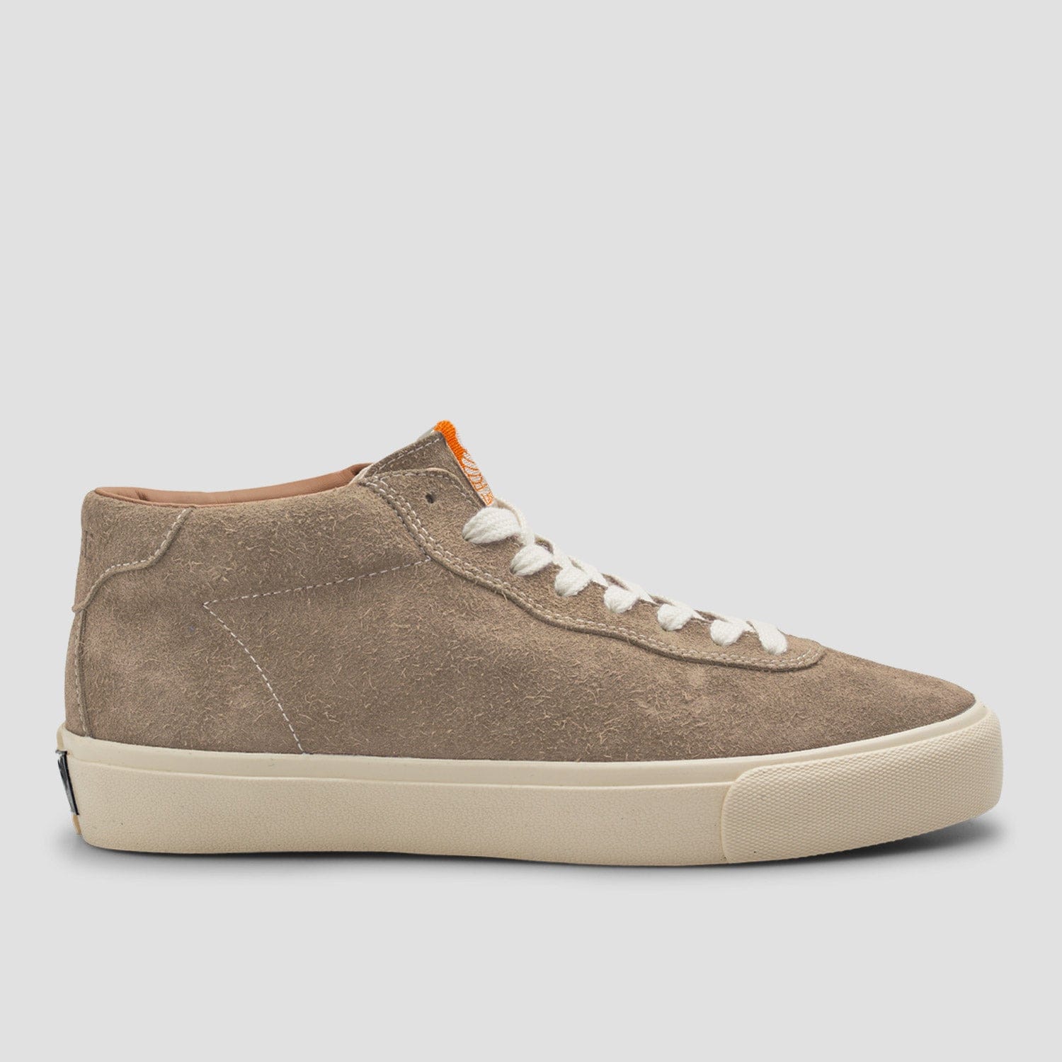 Last Resort AB VM001 MID Suede Sand / White