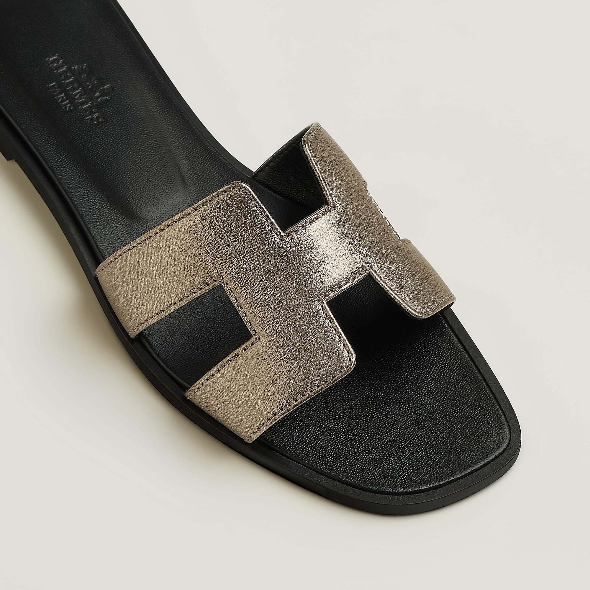 Hermès Oran sandals Champagne