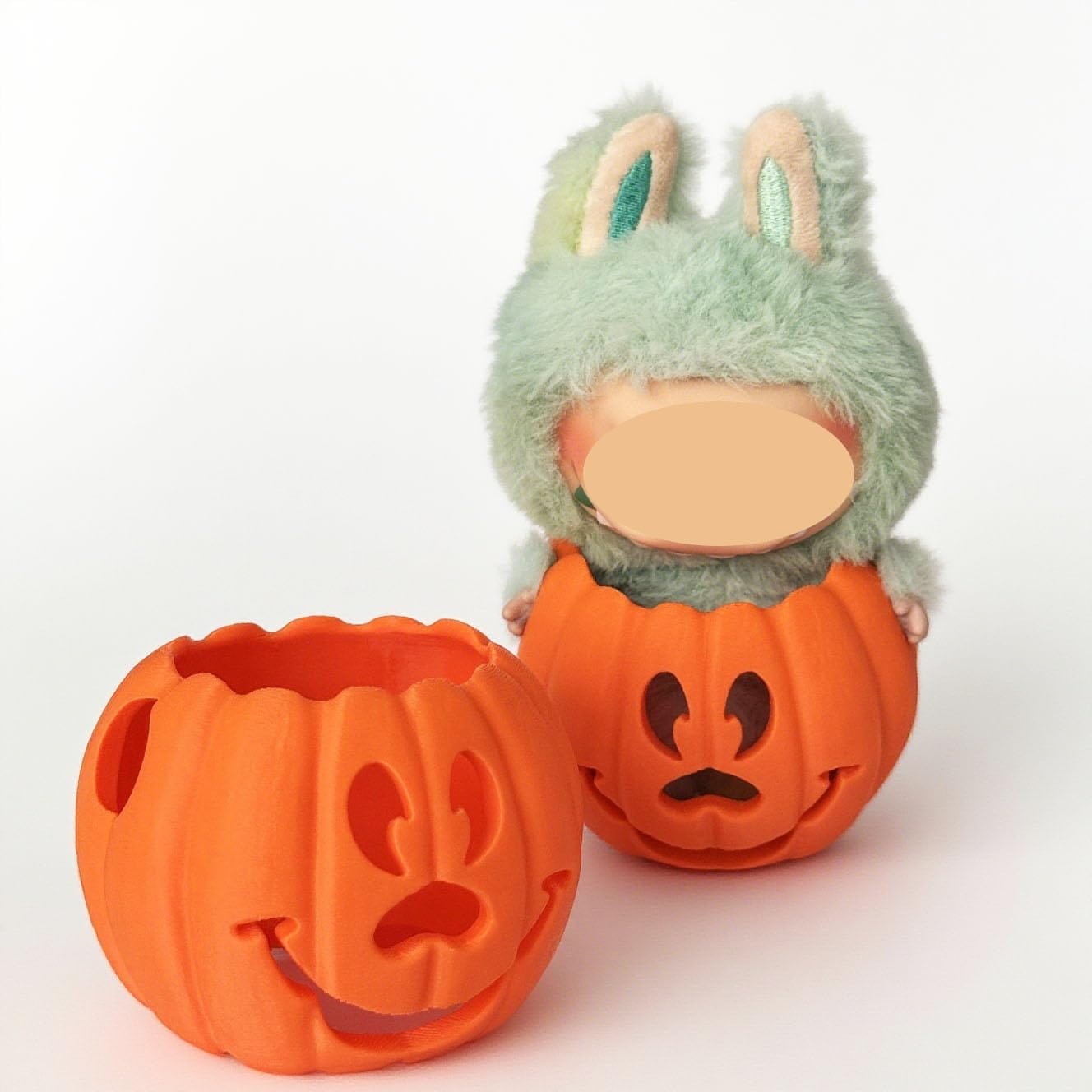 Labubu Shop Labubu Pumpkin Hat & Holder Set – Halloween Display Stand for Labubu Figures
