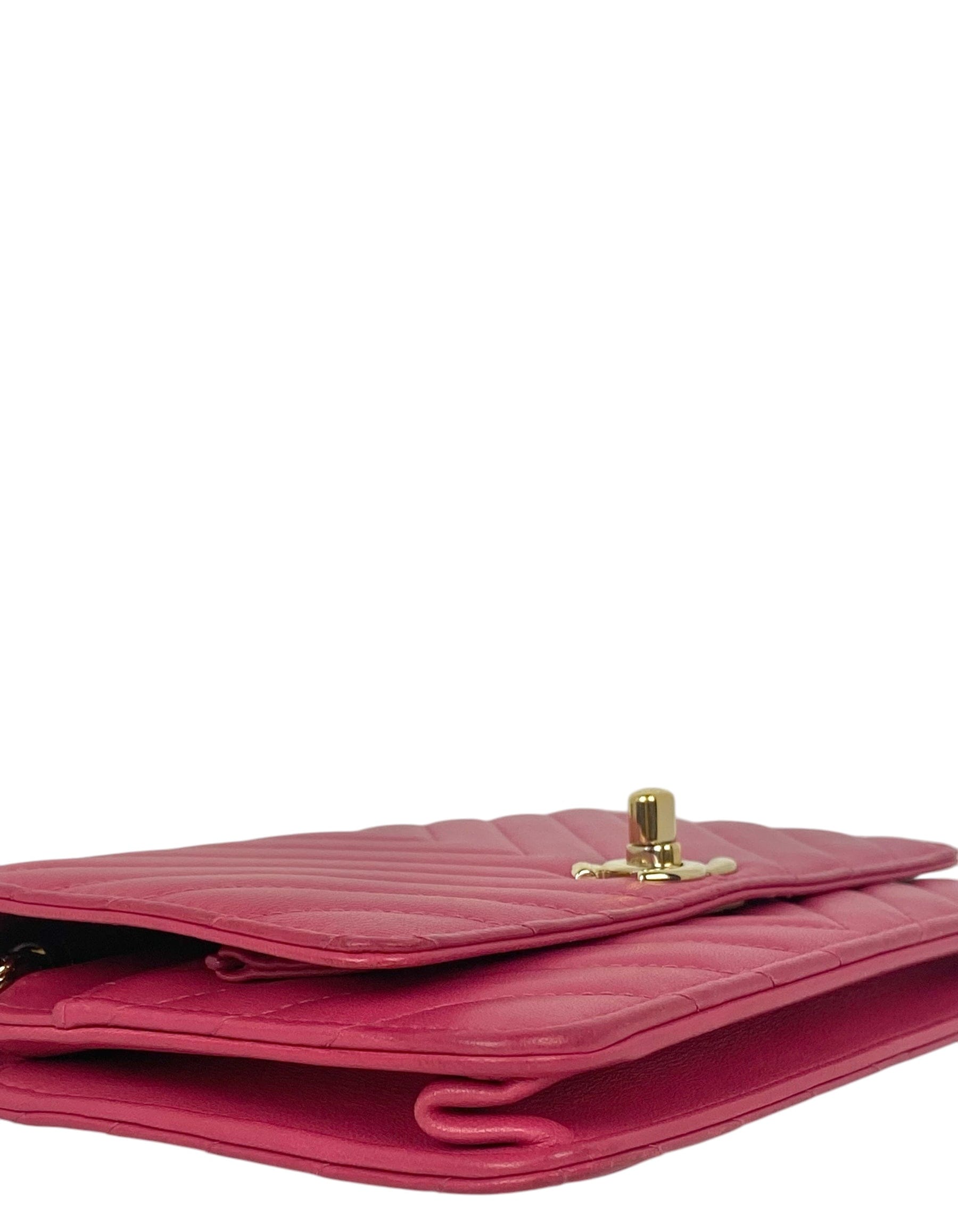 ASC Resale Chanel Pink Chevron Trendy CC WOC