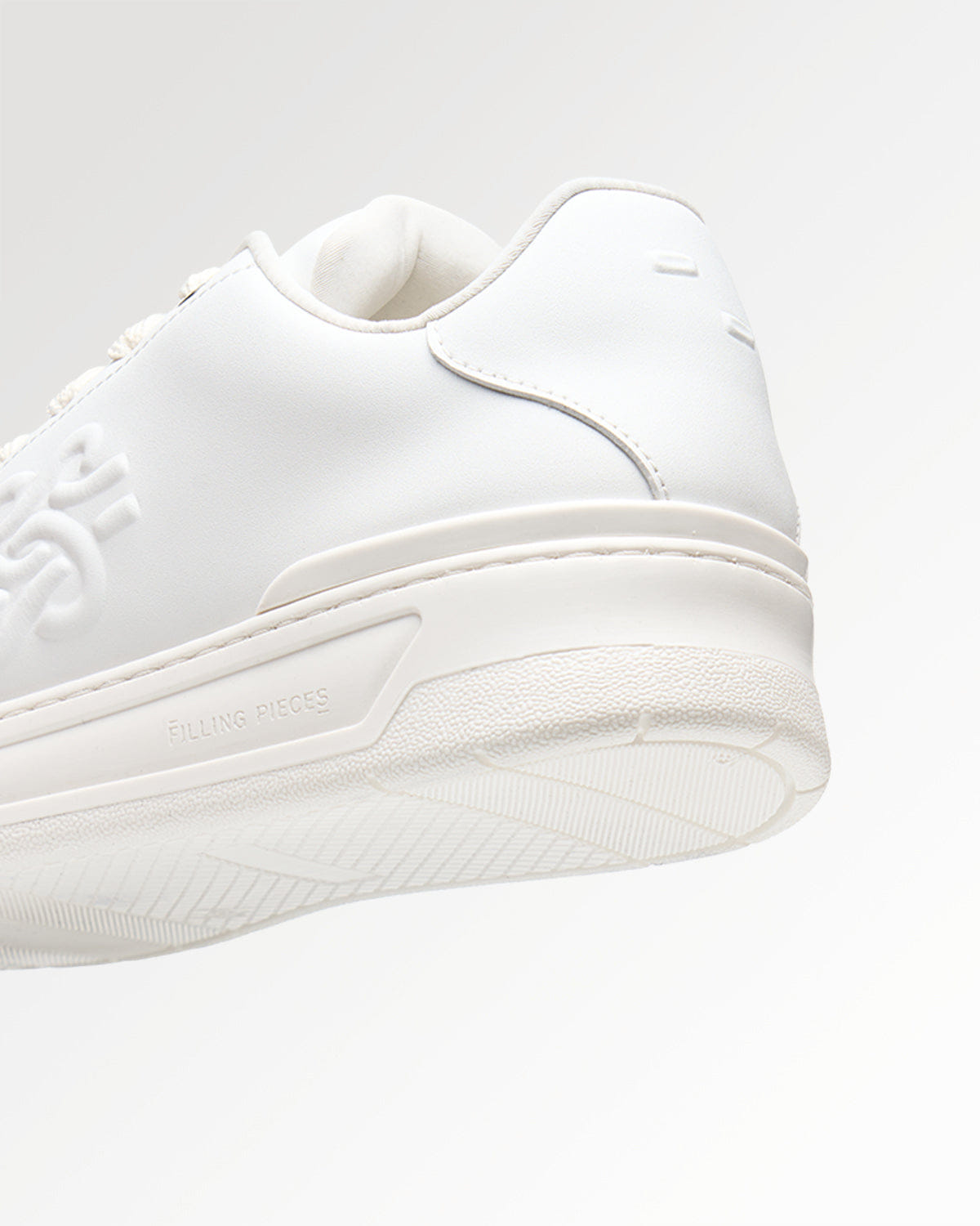 Entry Luxury Voyage Knot All White