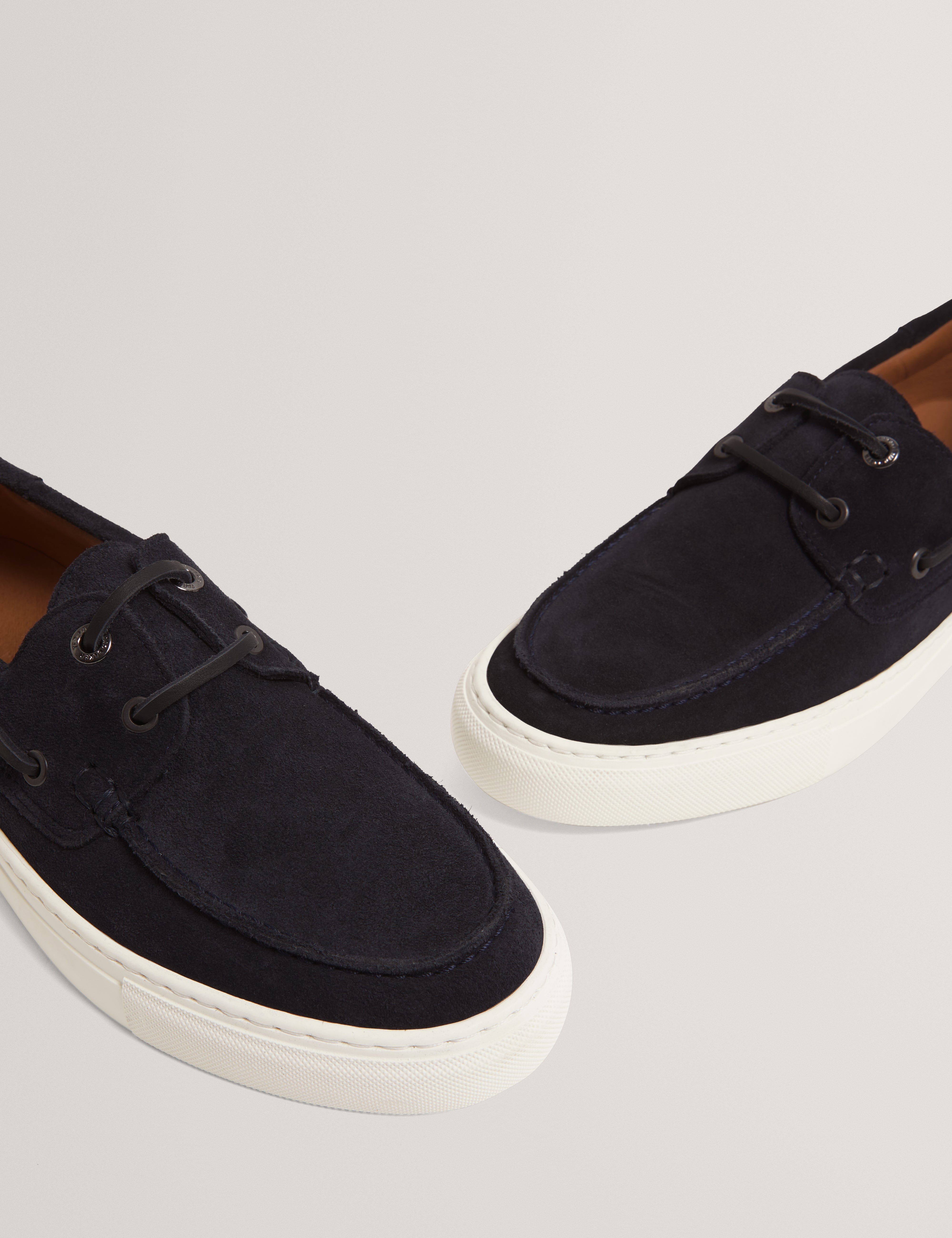 SHOE Bouden Suede Boat Shoe Navy