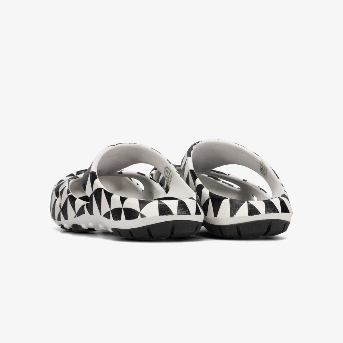 KEEN SHANTI ARTS ESOW × GINZA GL