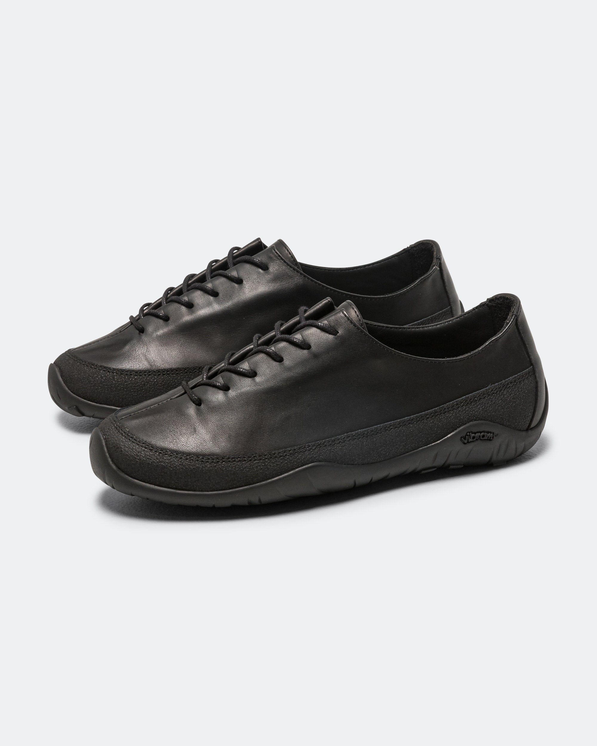 Tarvas Wanderer - Black Leather
