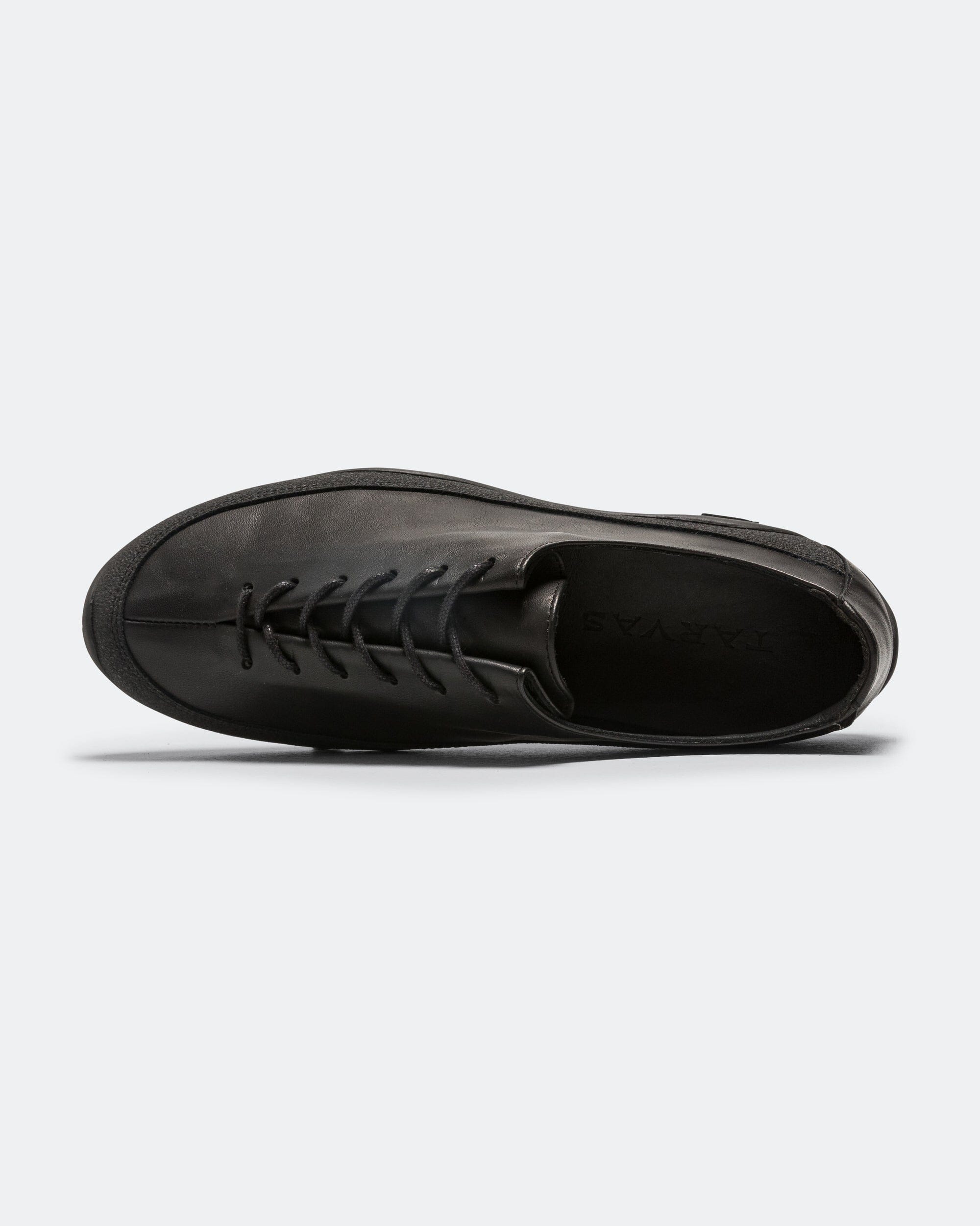 Tarvas Wanderer - Black Leather